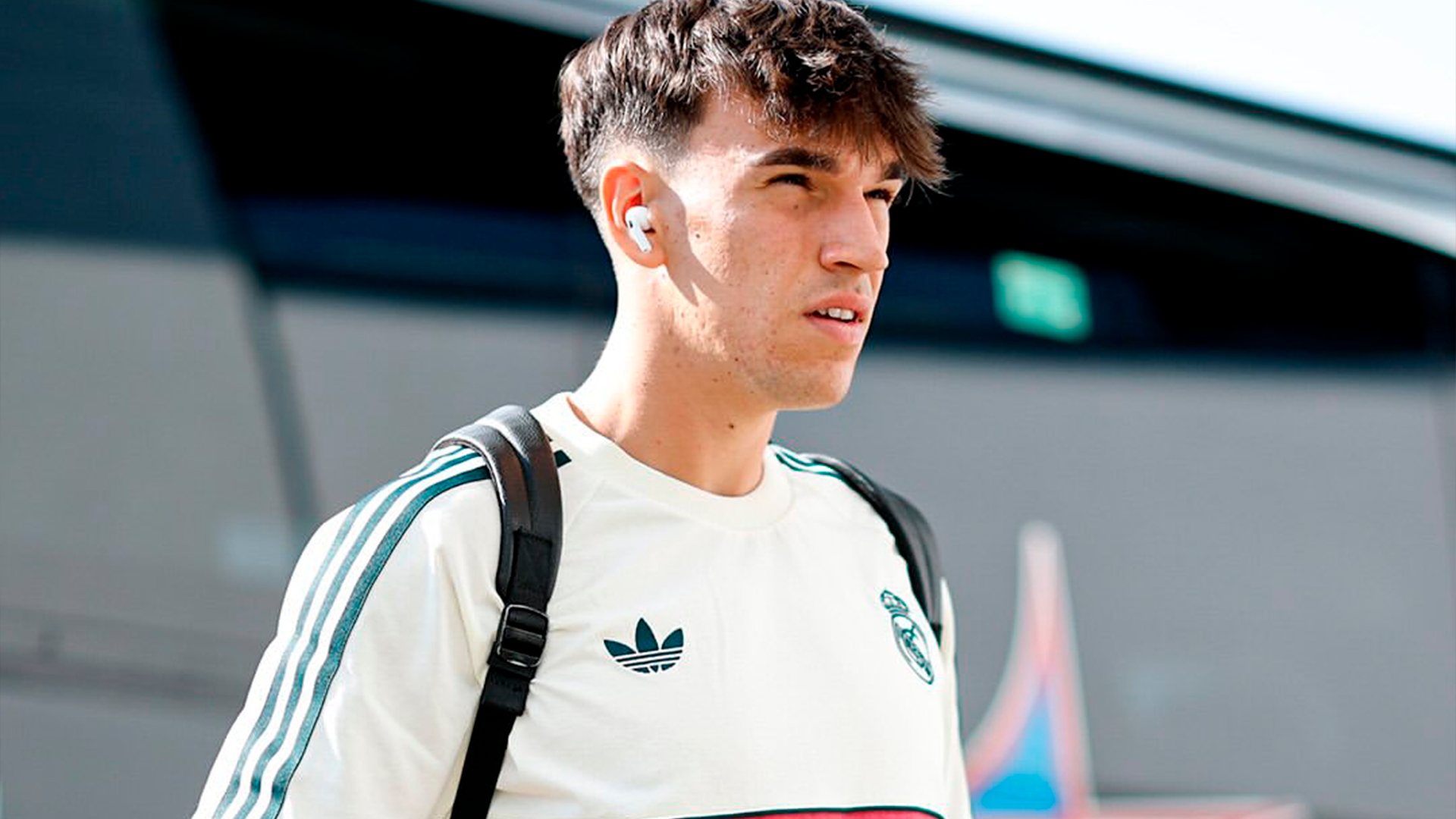 1920x1080 Carlos Espí: From Signing to Debuting for Real Madrid in Record Time
