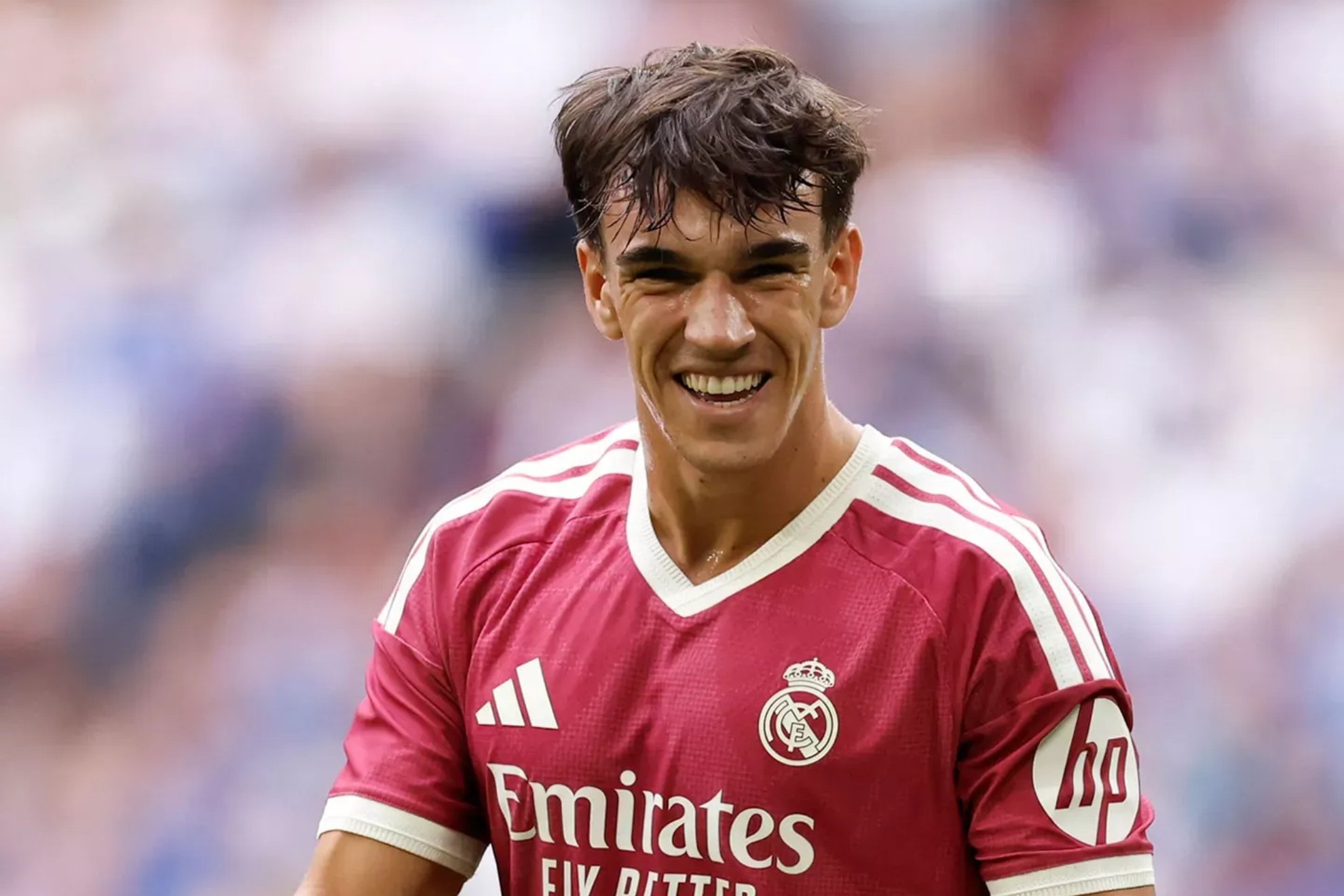 1980x1320 Espí hace los deberes de Mou