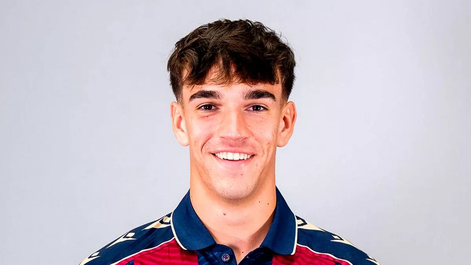 1600x900 Carlos Espí ficha por el Real Madrid hasta 2031