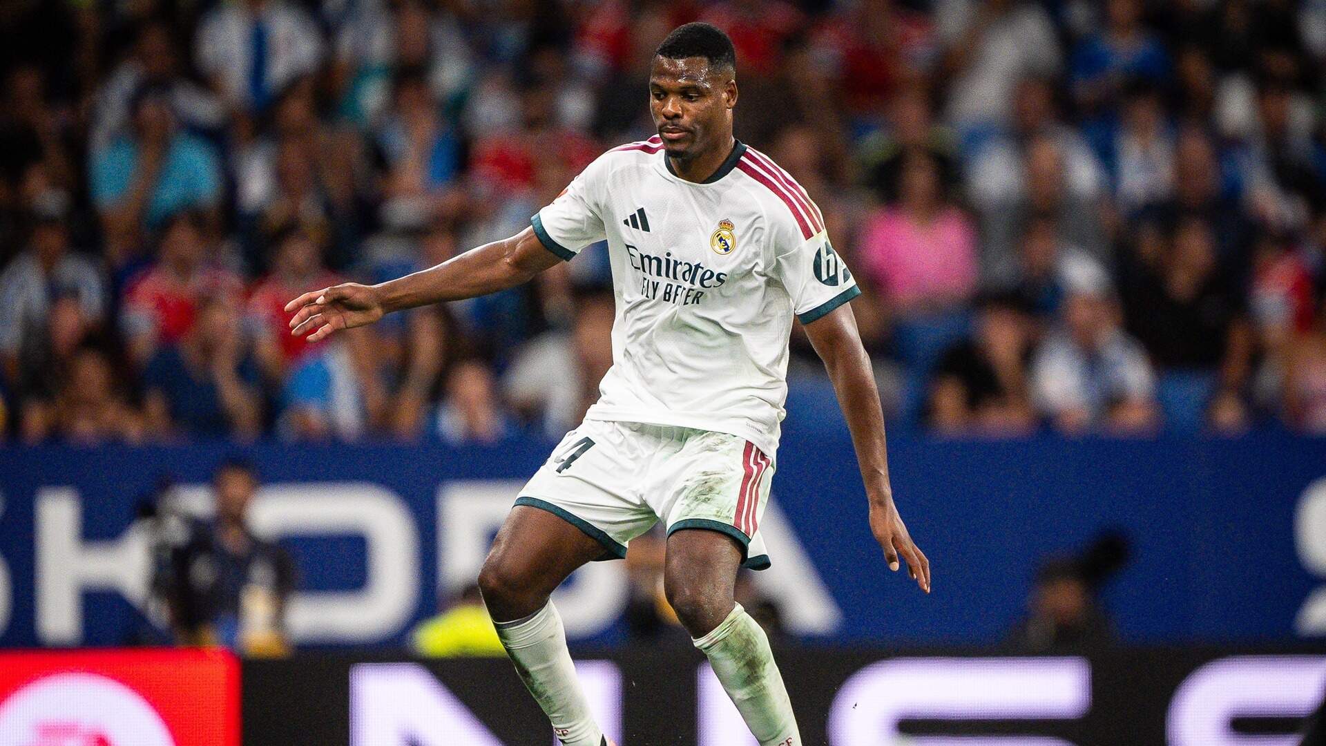 1920x1080 Denzel Dumfries Bij Real Madrid: Strijd Met Alexander Arnold Gewonnen