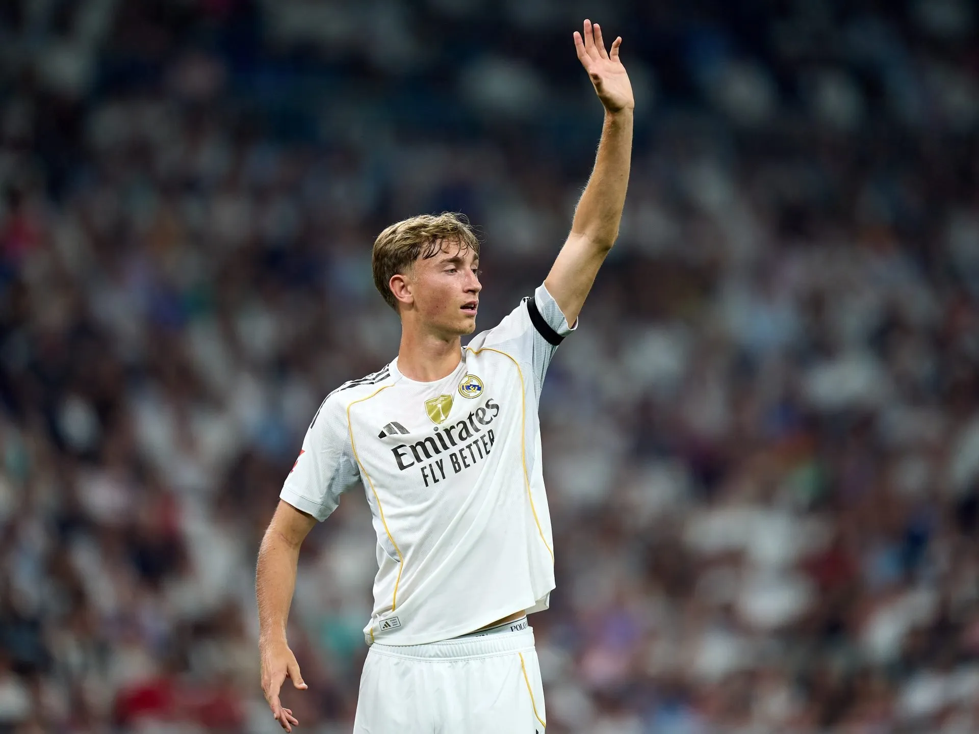 1920x1440 Blessing In Disguise Injury To Real Madrid Defender Creates Opening For 22 Year Old Star To Shine