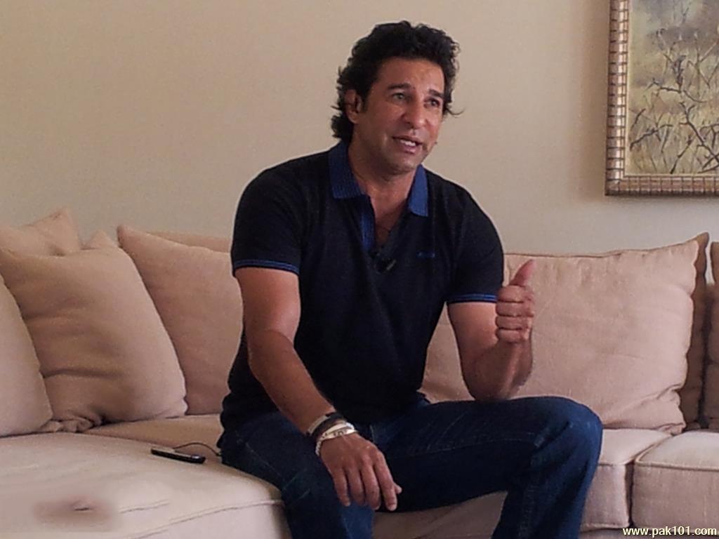 1024x768 Celebrities > Cricketers > Wasim Akram .