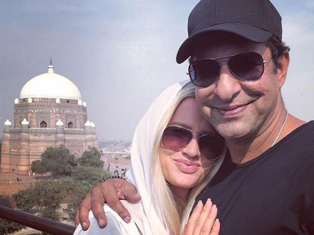 1024x768 Picture of Wasim Akram's wife Shaniera .