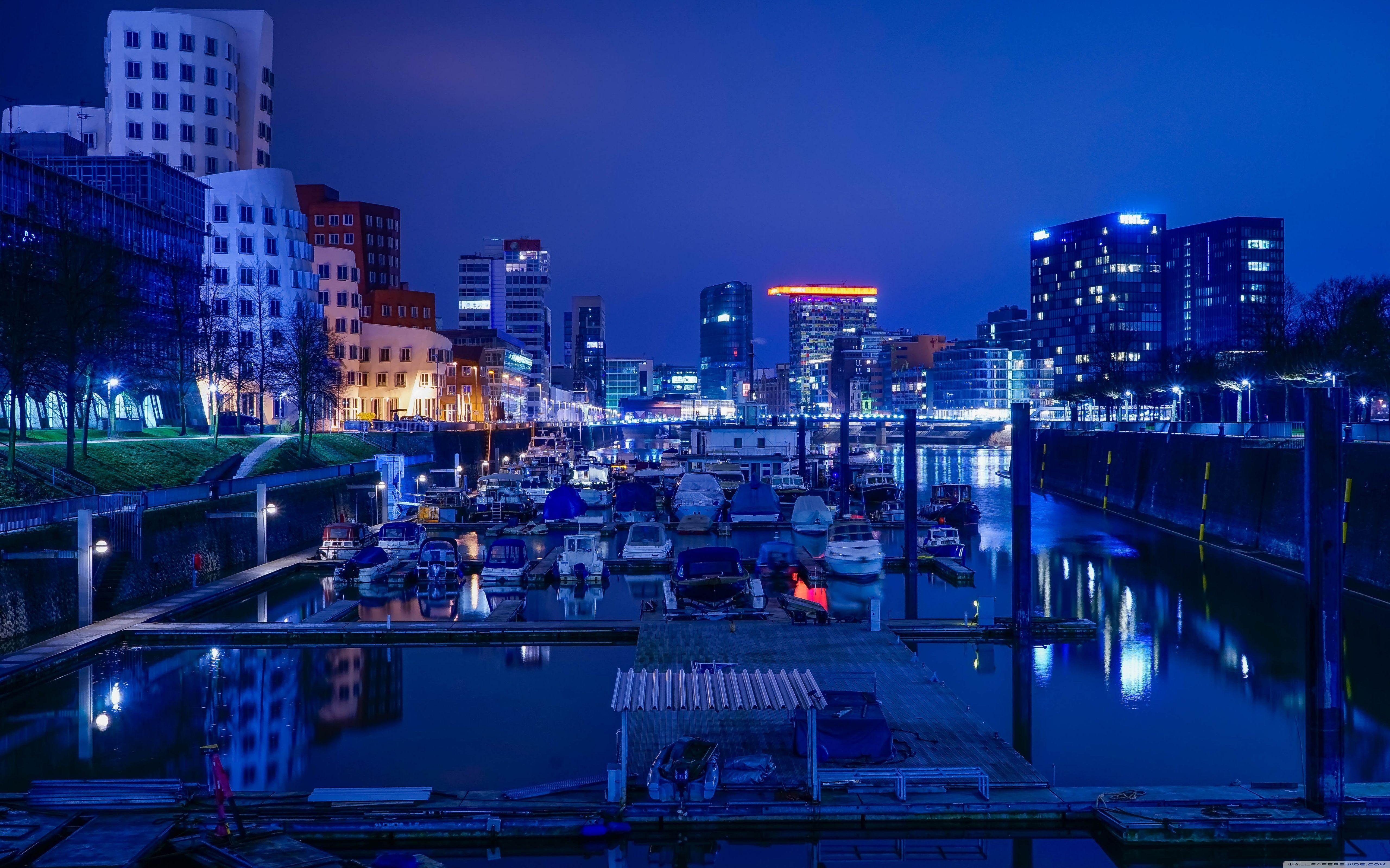 5120x3200 Aesthetic Blue City Wallpaper .