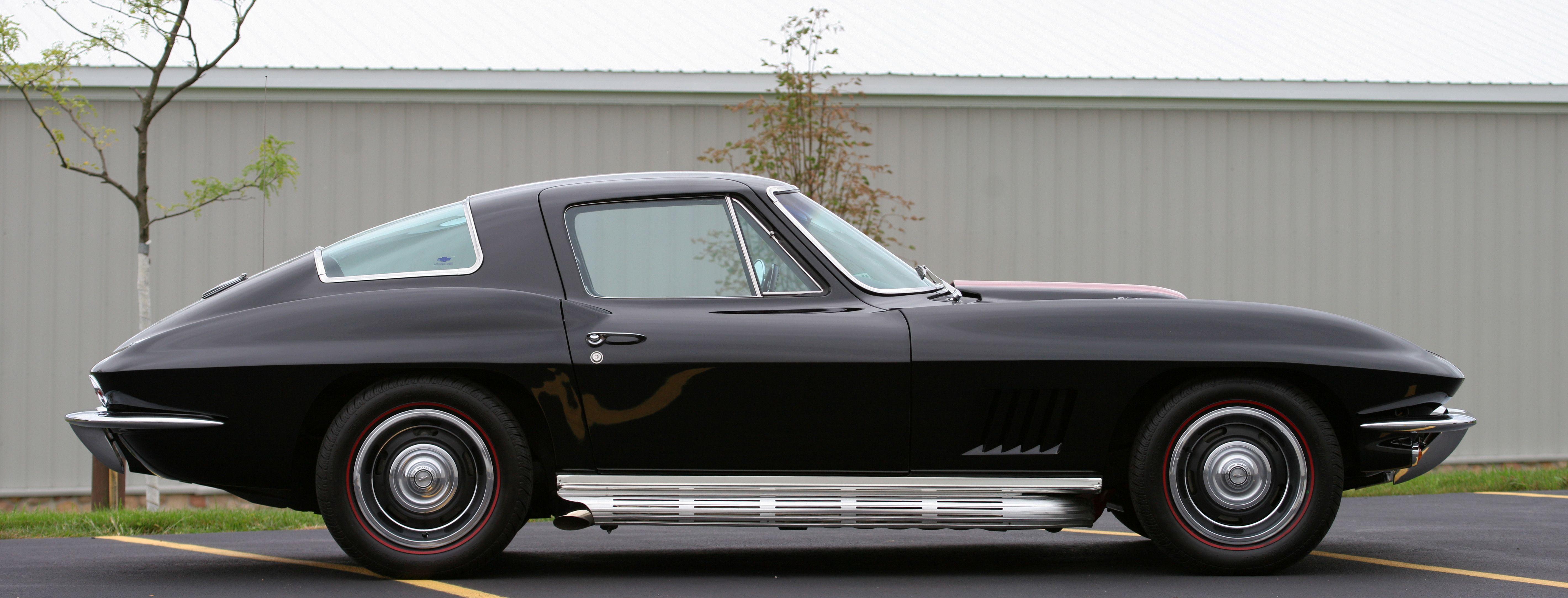 5679x2165 CORVETTE COUPE 427 CID 4k Ultra HD .wall.