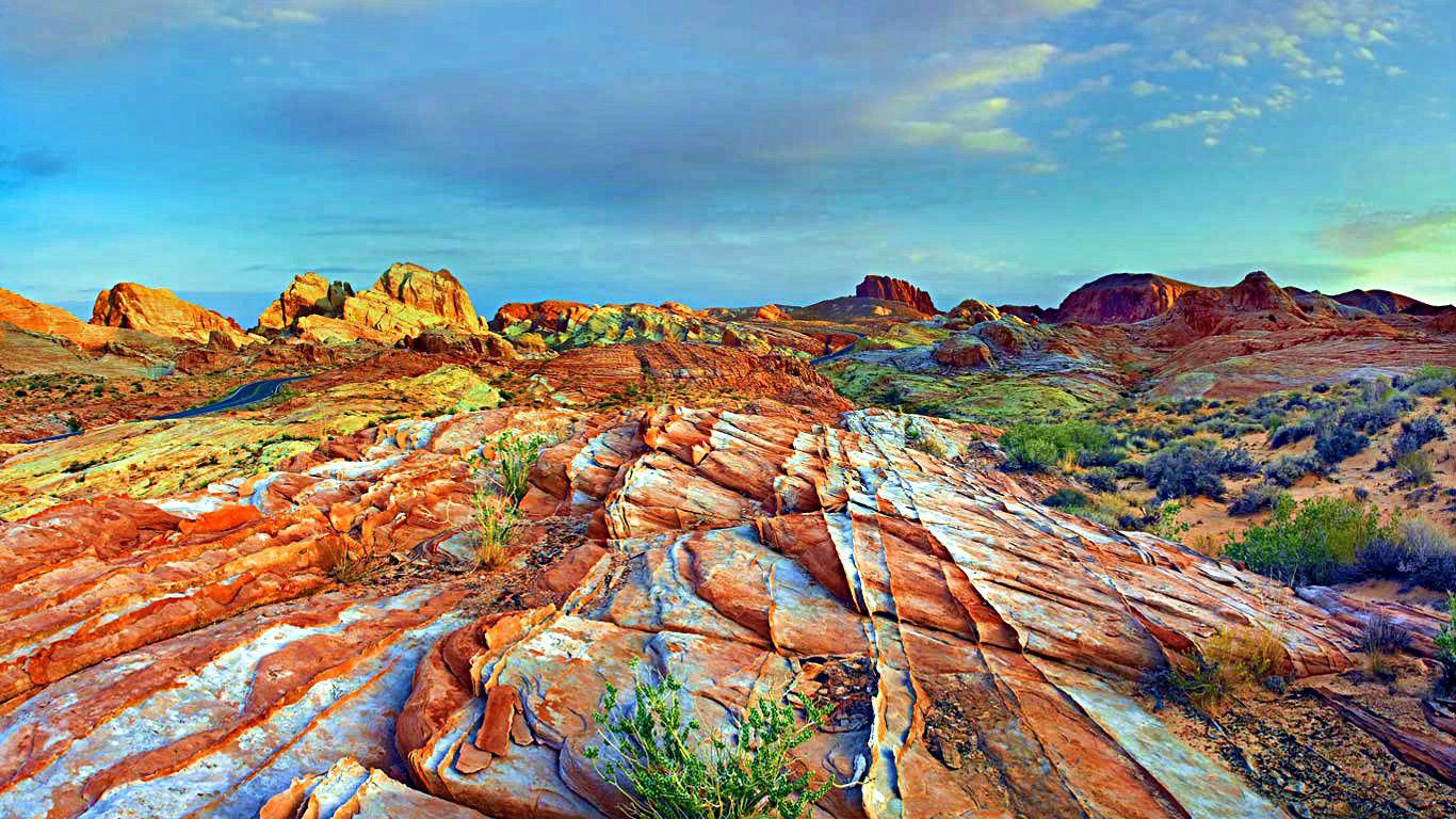 1366x768 Danxia Mountain Wallpaper on .