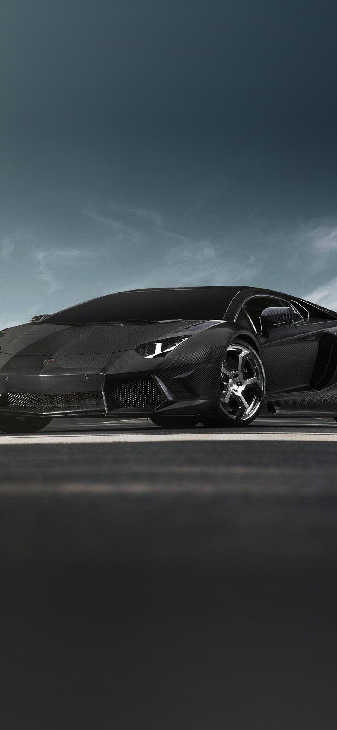 1125x2436 Lamborghini Aventador iPhone X