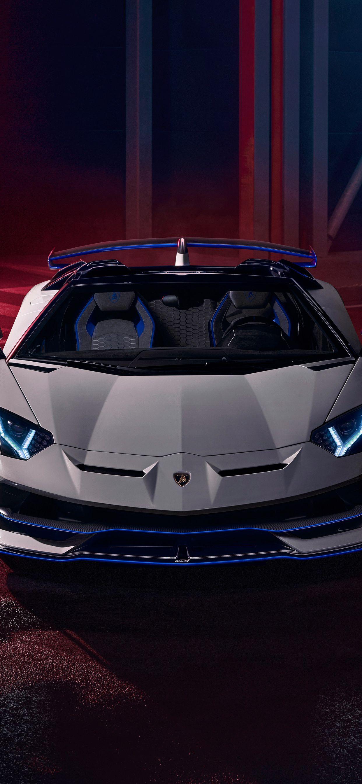 1242x2688 Lamborghini Aventador SVJ .