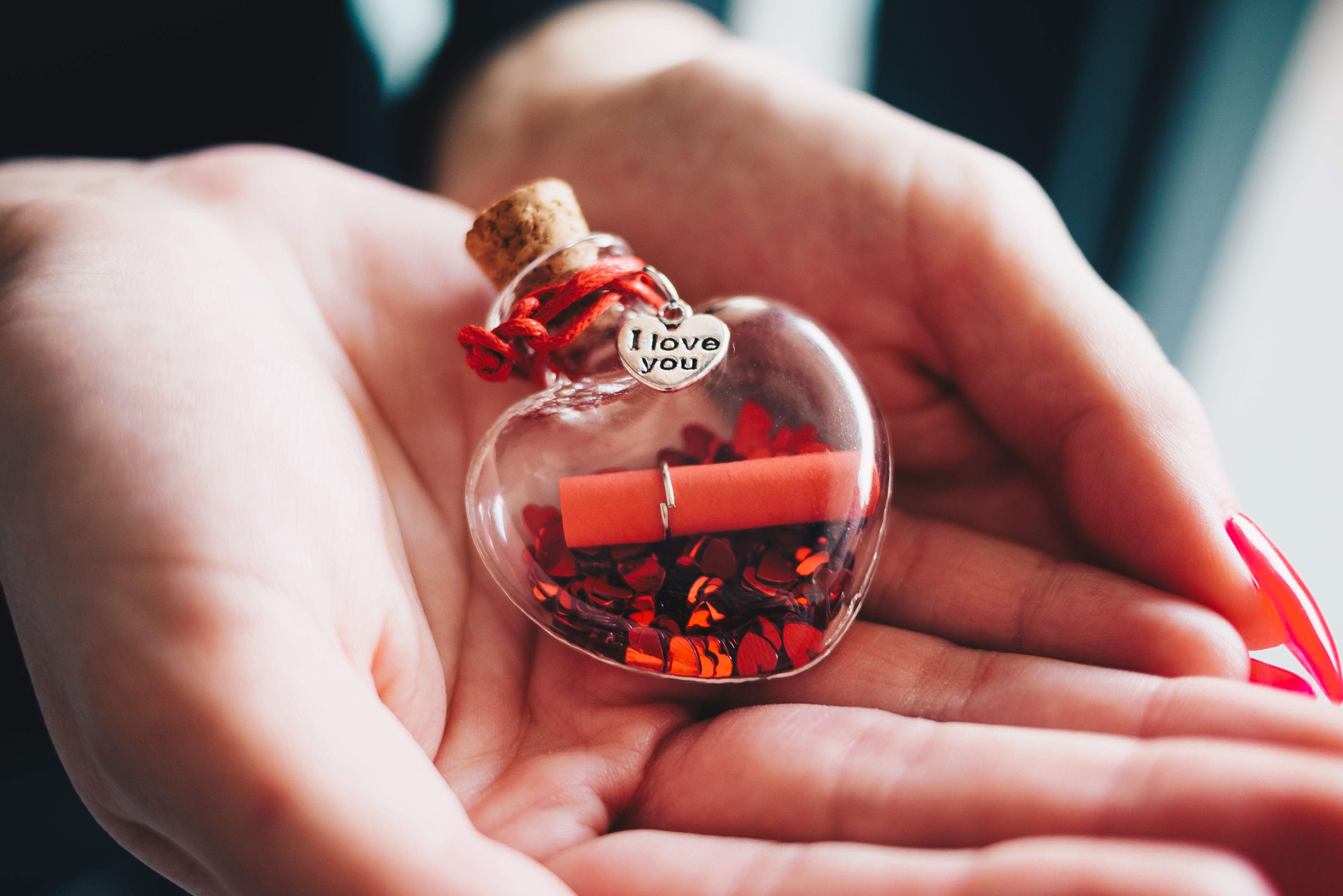 4592x3064 Message Letter in Lovely Glass Heart .