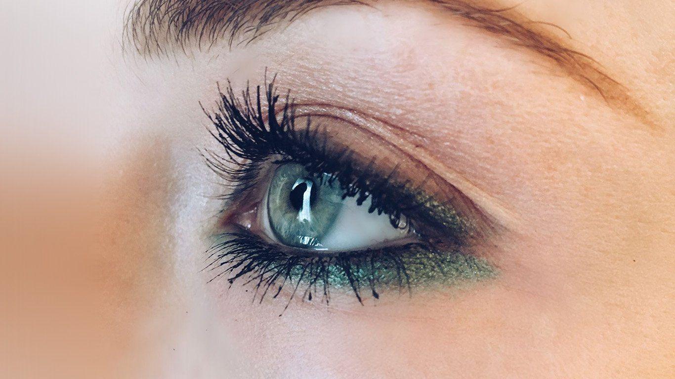 1366x768 desktop, laptop. eye girl