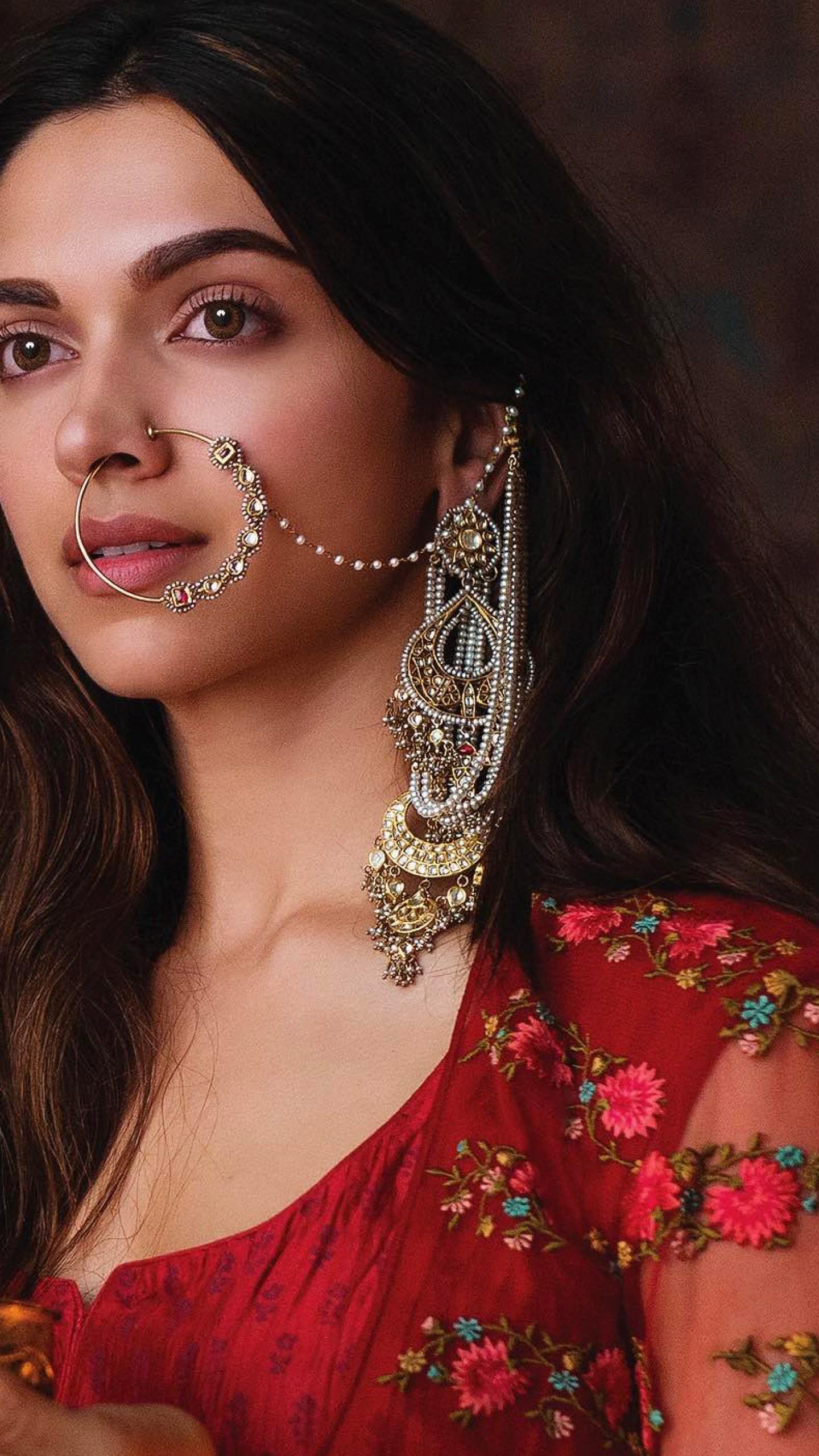 1440x2560 Deepika Padukone HD Wallpaper .