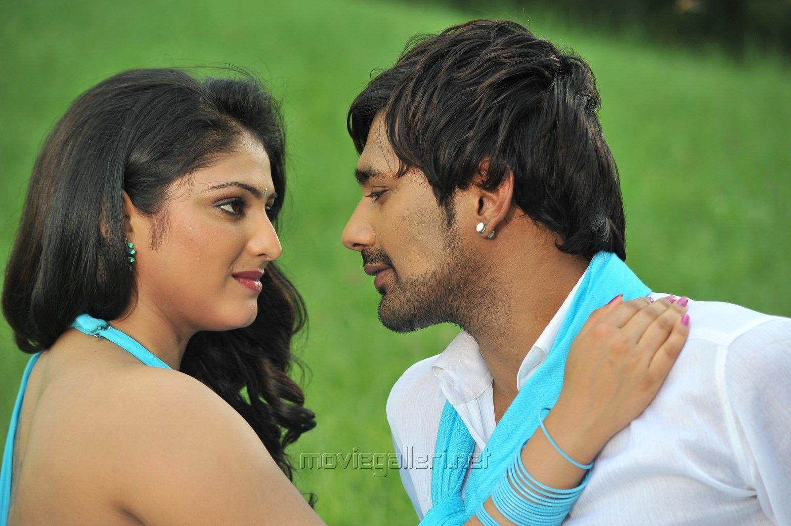 1600x1065 Ee Varsham Sakshiga Movie Hot Stills .