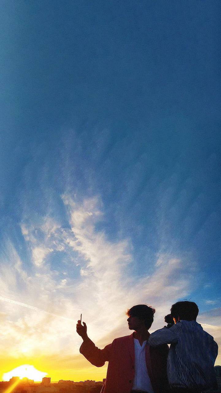 721x1280 Taekook Wallpaper 2020
