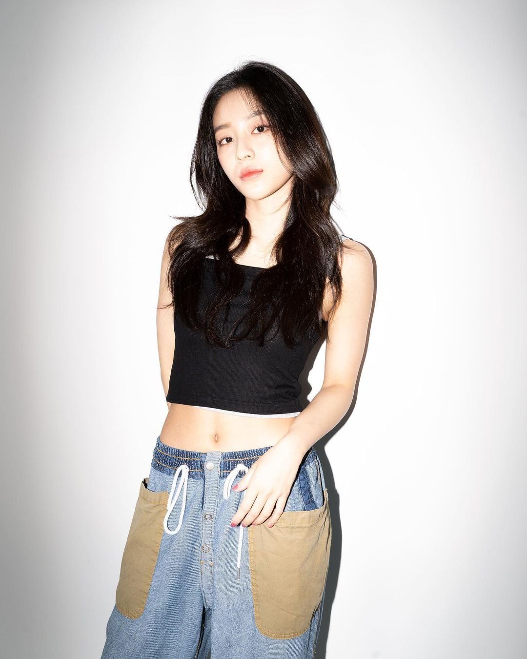 1080x1350 Kang Min Ah Wallpaper