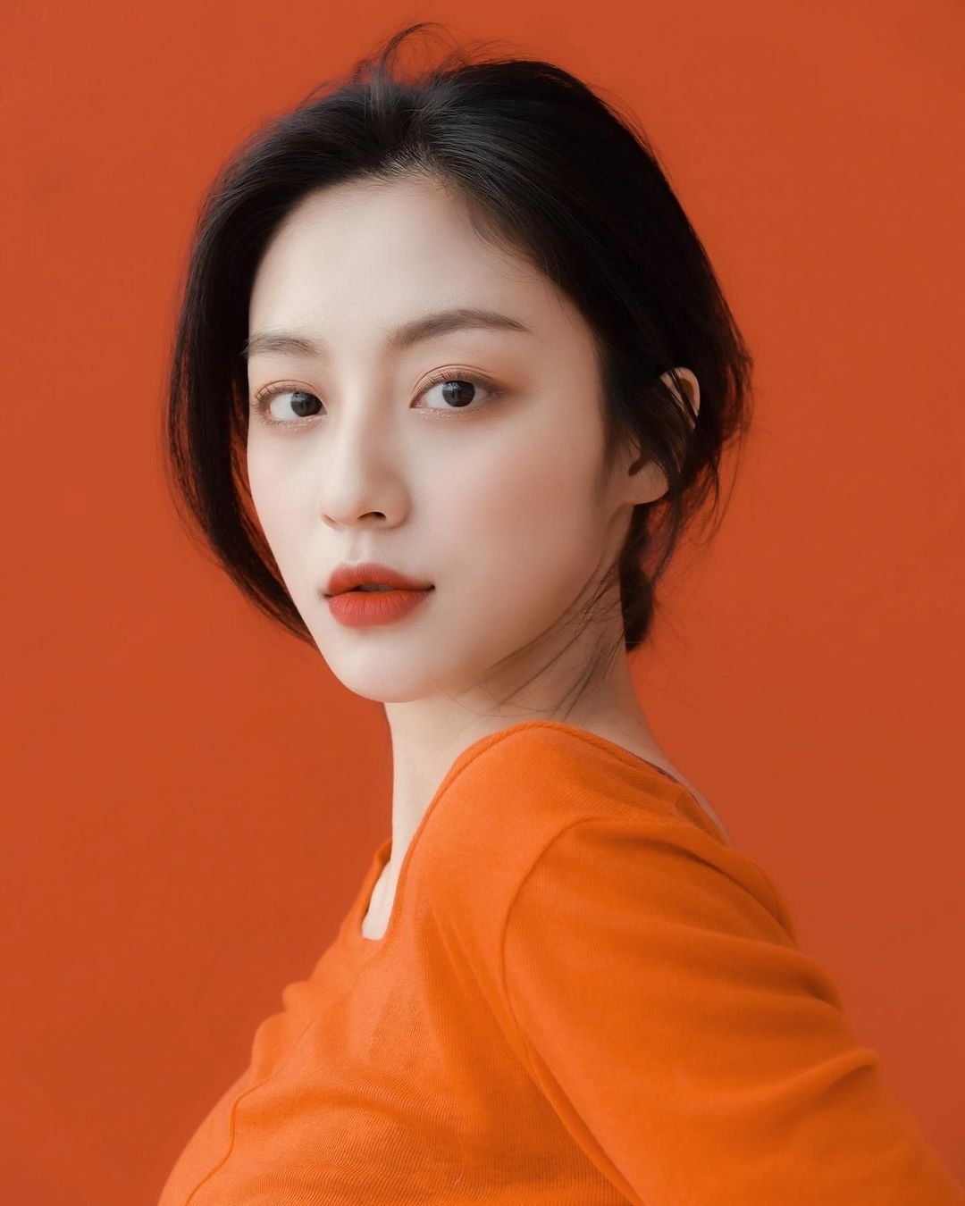 1080x1350 Kang Min Ah Wallpaper