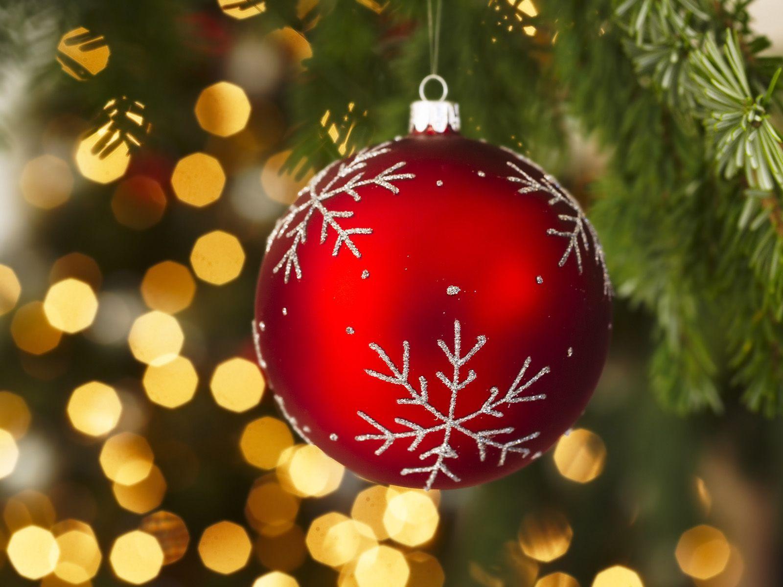 1600x1200 Christmas ornament wallpaper .com