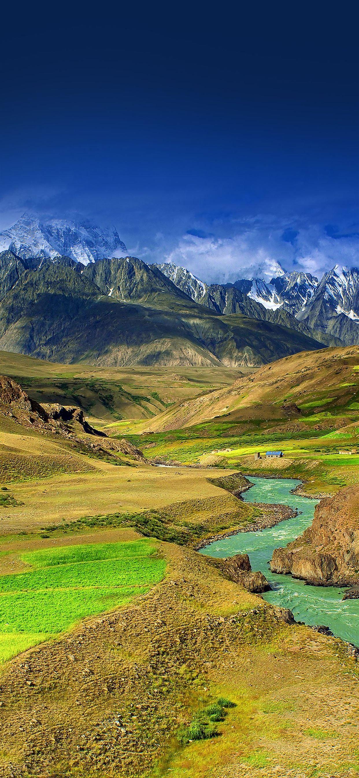 1242x2688 Mountain green river iPhone X .