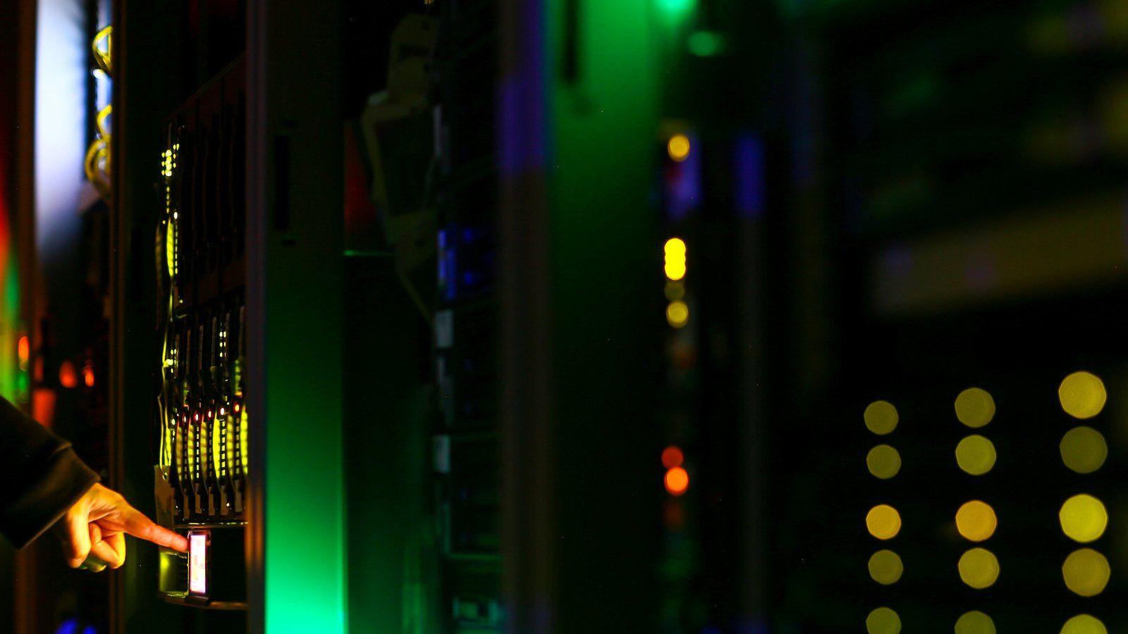 1600x900 Take Cyber Risks Seriously .