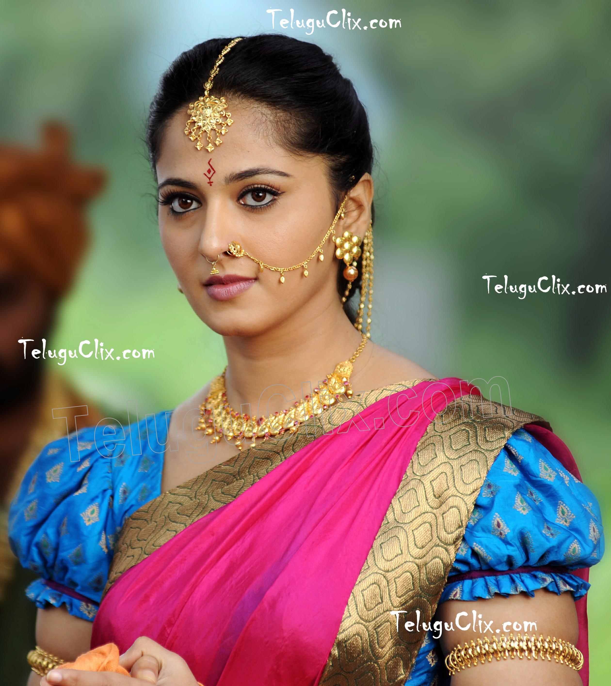 Anushka Shetty HD Wallpapers - Top Free Anushka Shetty HD Backgrounds ...