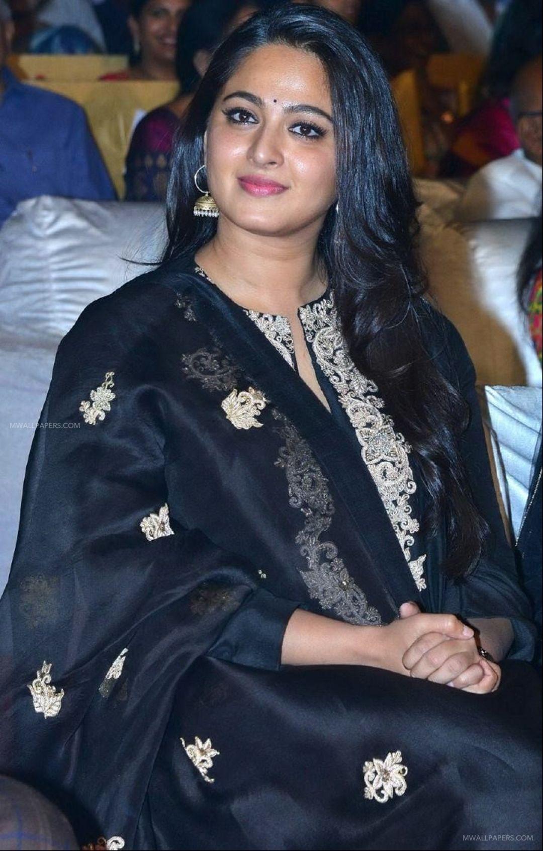 1080x1692 Anushka Shetty HD Wallpaper Desktop .