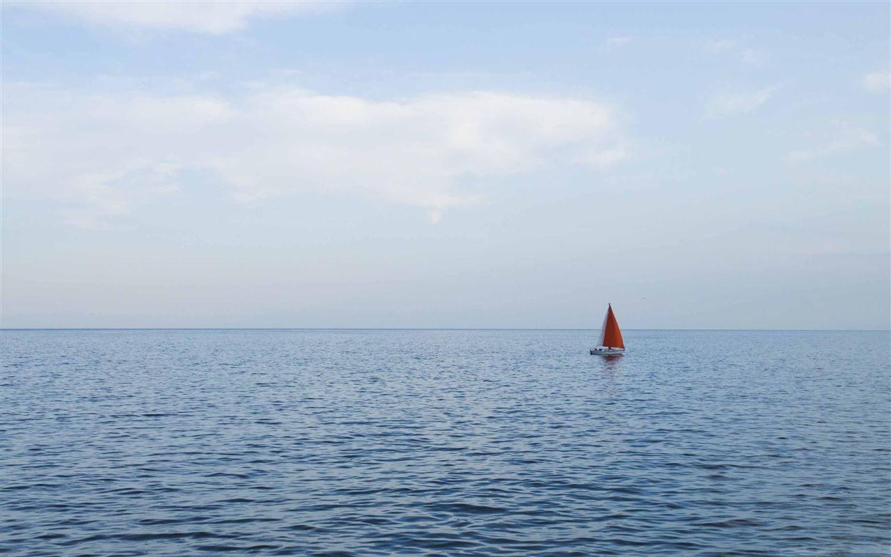 1280x800 Solo Sail Boat MacBook Air Wallpaper .