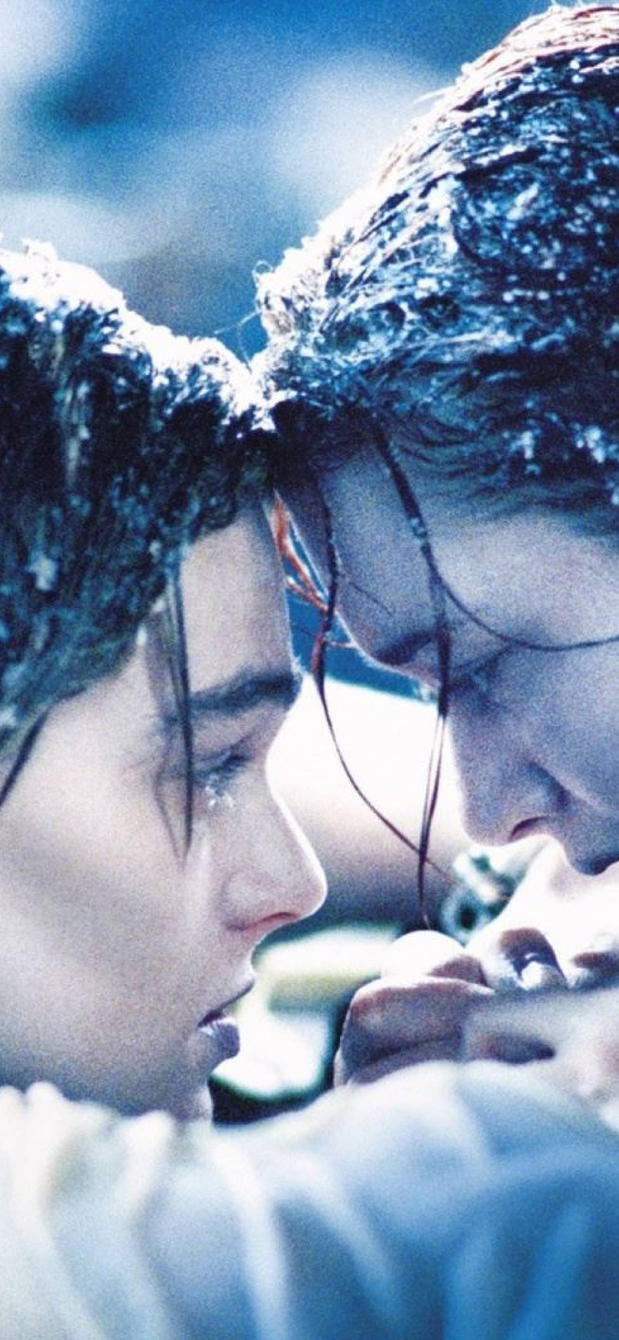 1242x2688 Kate Winslet Titanic .