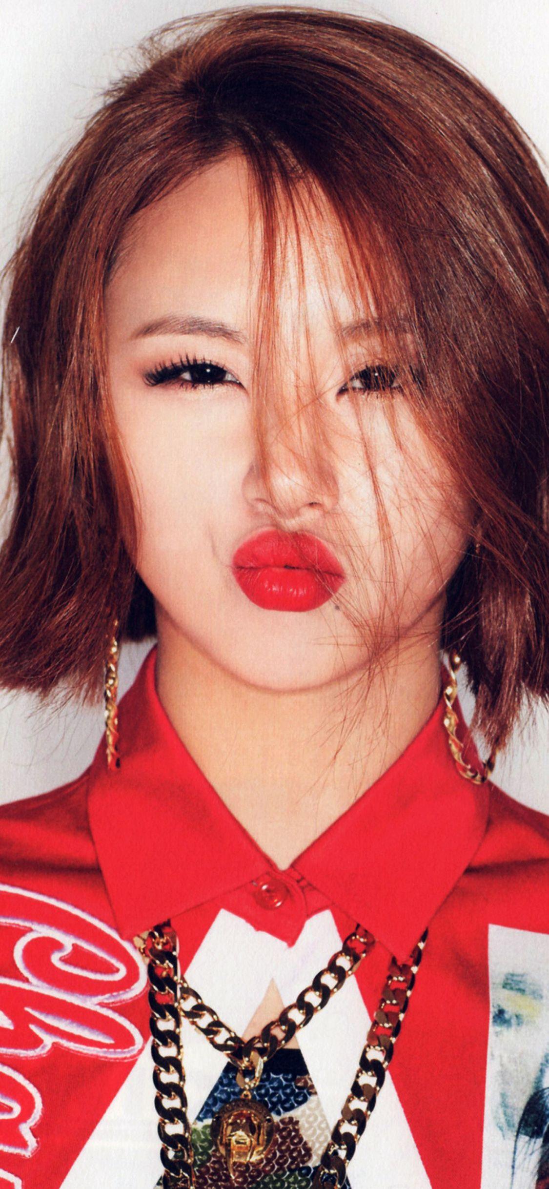 1125x2436 Twice Chaeyoung Red Cute Girl .