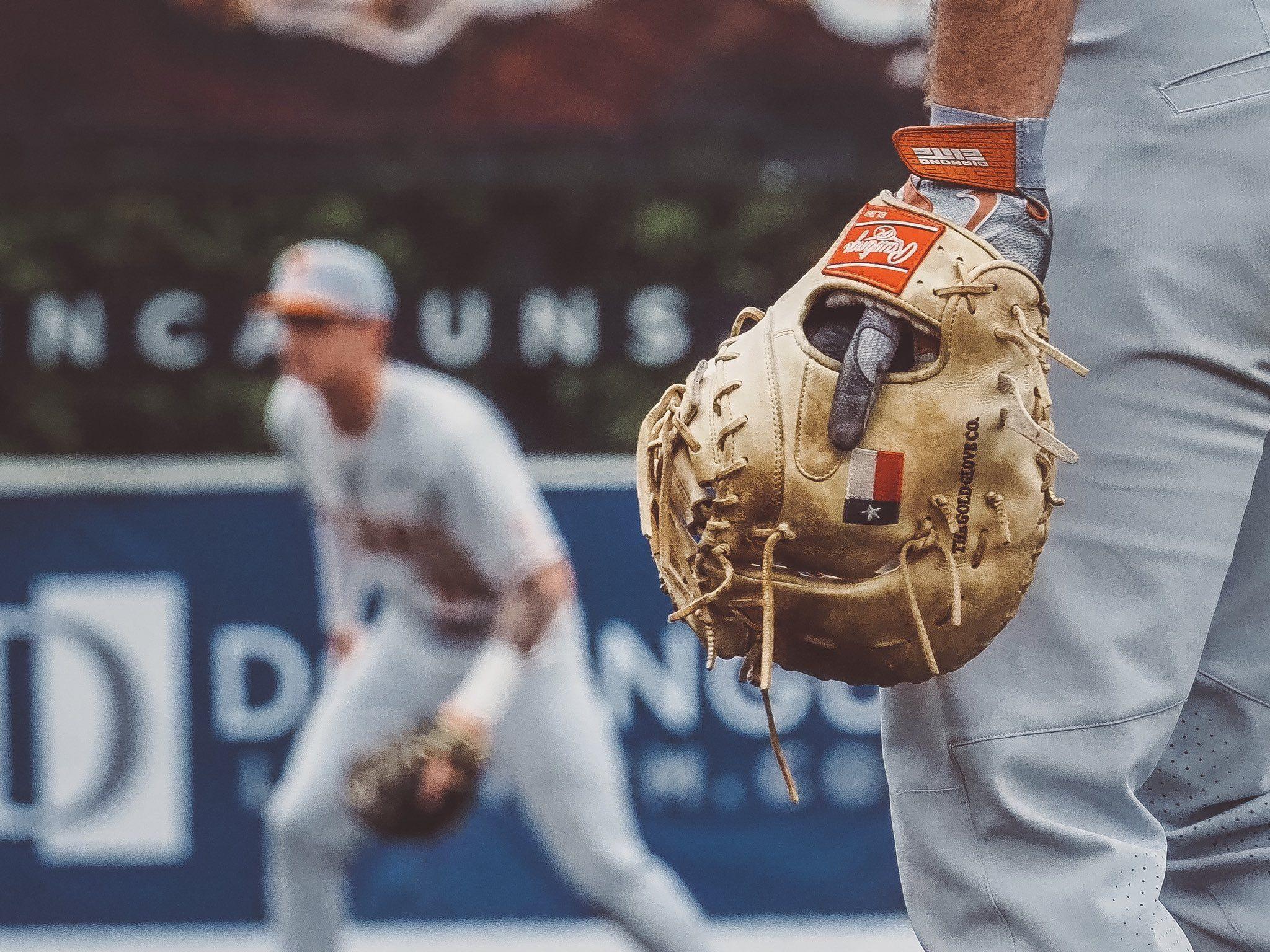 2048x1536 Texas Longhorns't mess .