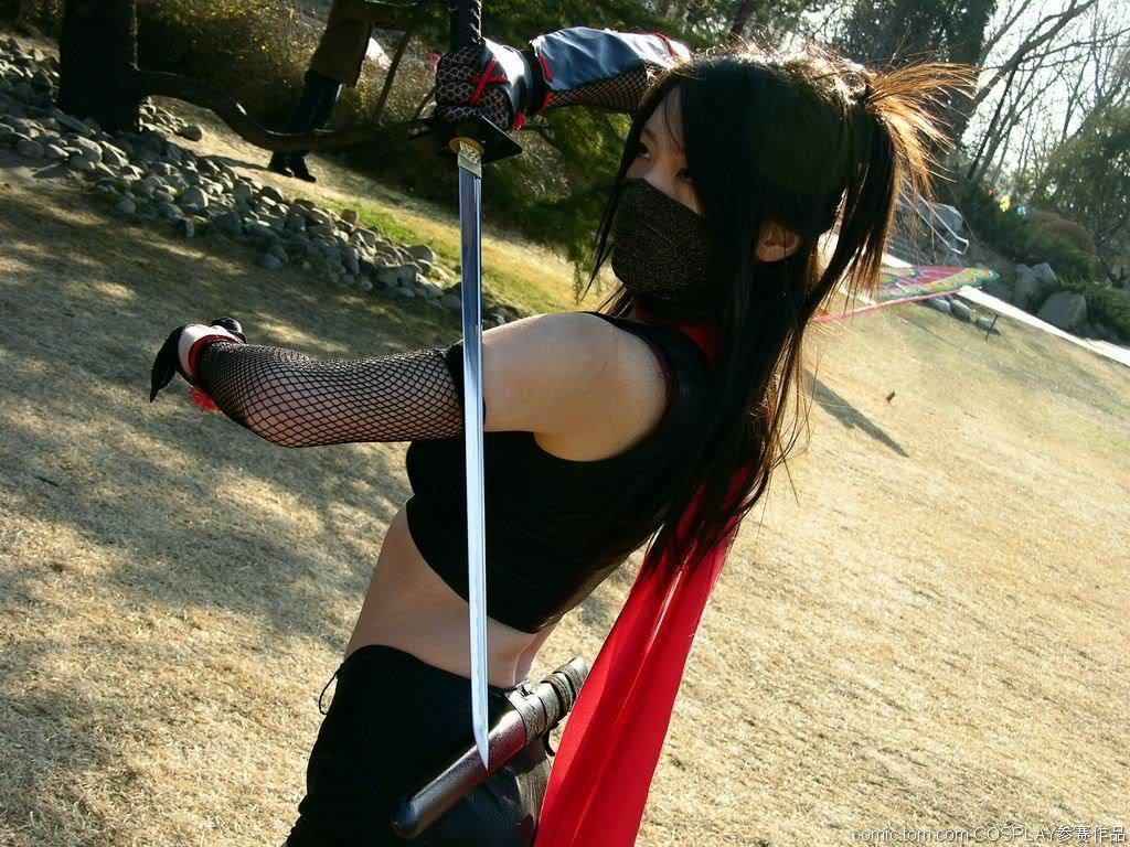 1024x768 Ninja Girl Maid Cafe In Tokyo: A Bar And A Show