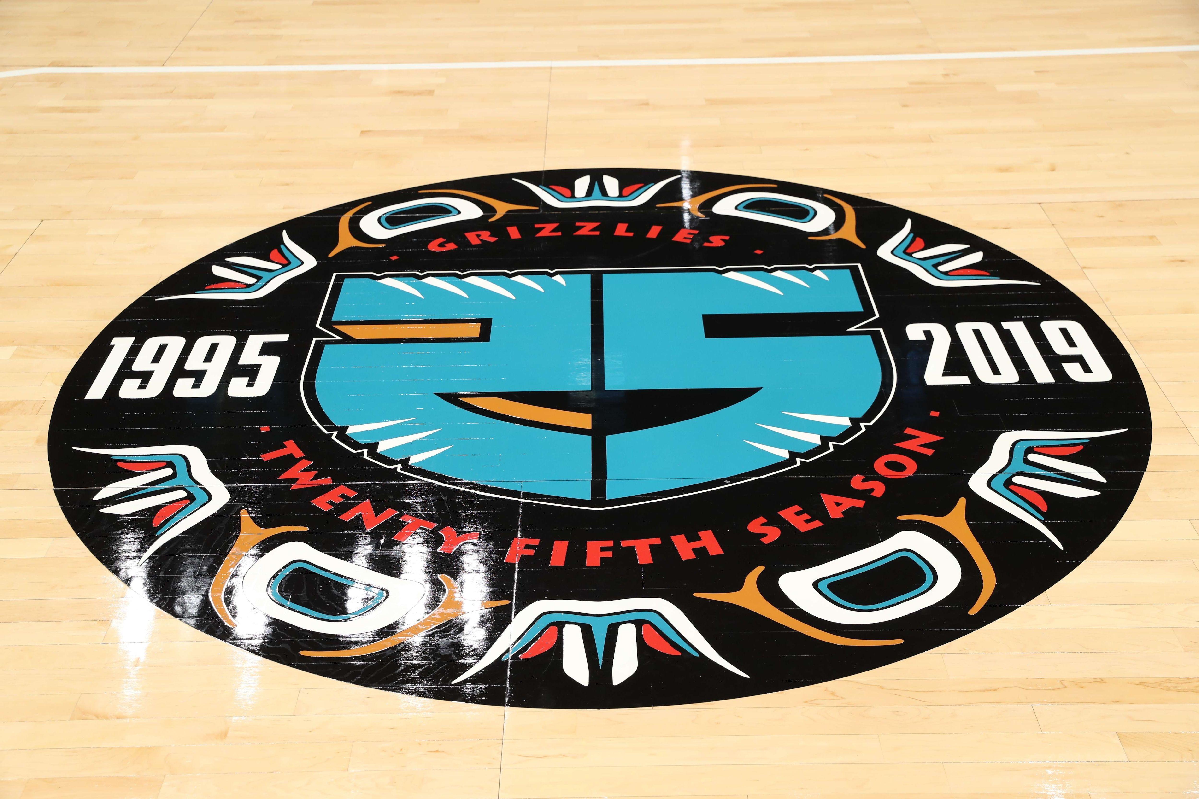 Unbelievable! Chicago Bulls Vs. Vancouver Grizzlies 1995: The Untold Story - 2qlk6g6