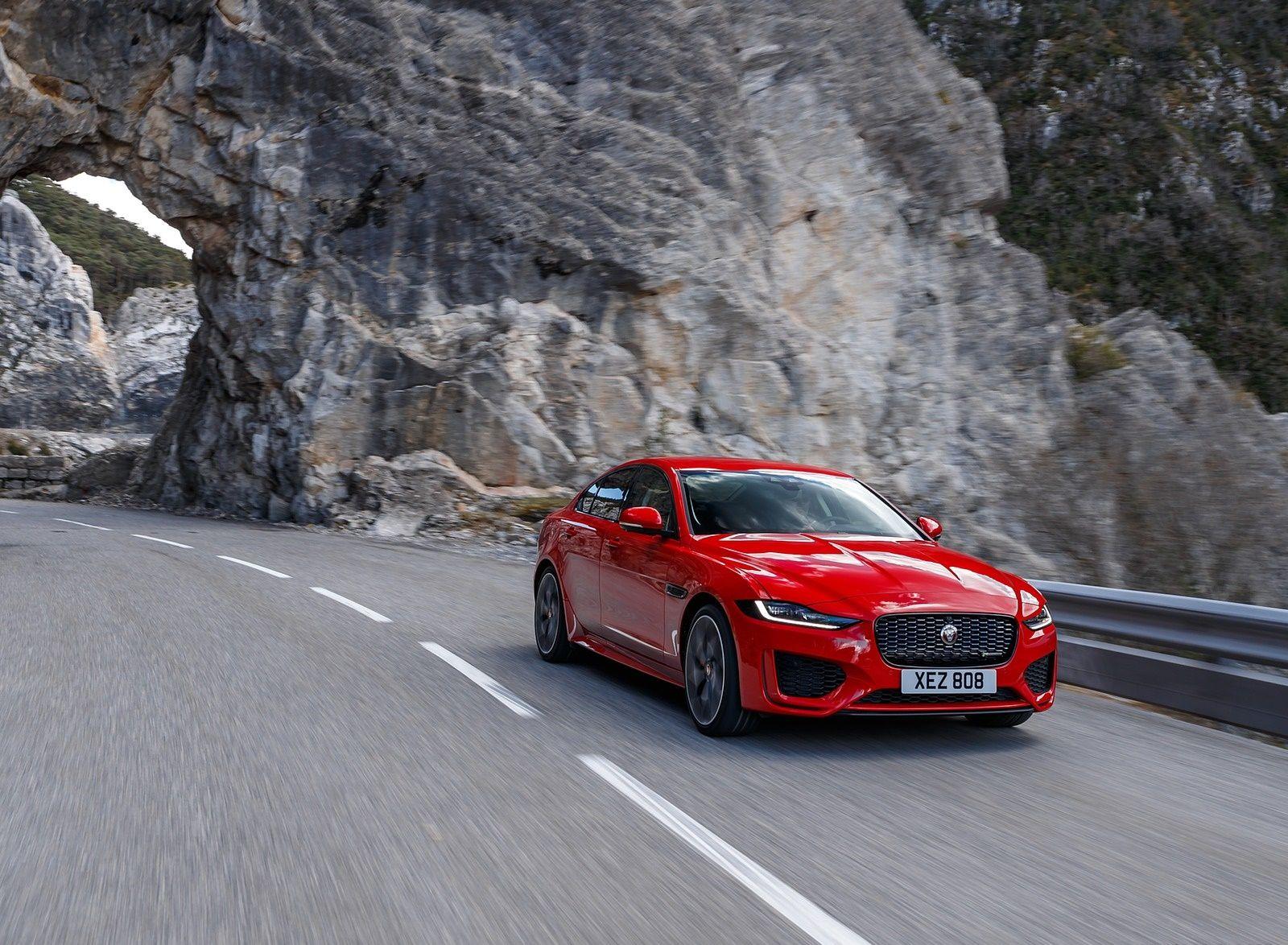 1600x1174 Jaguar XE Wallpaper HD .