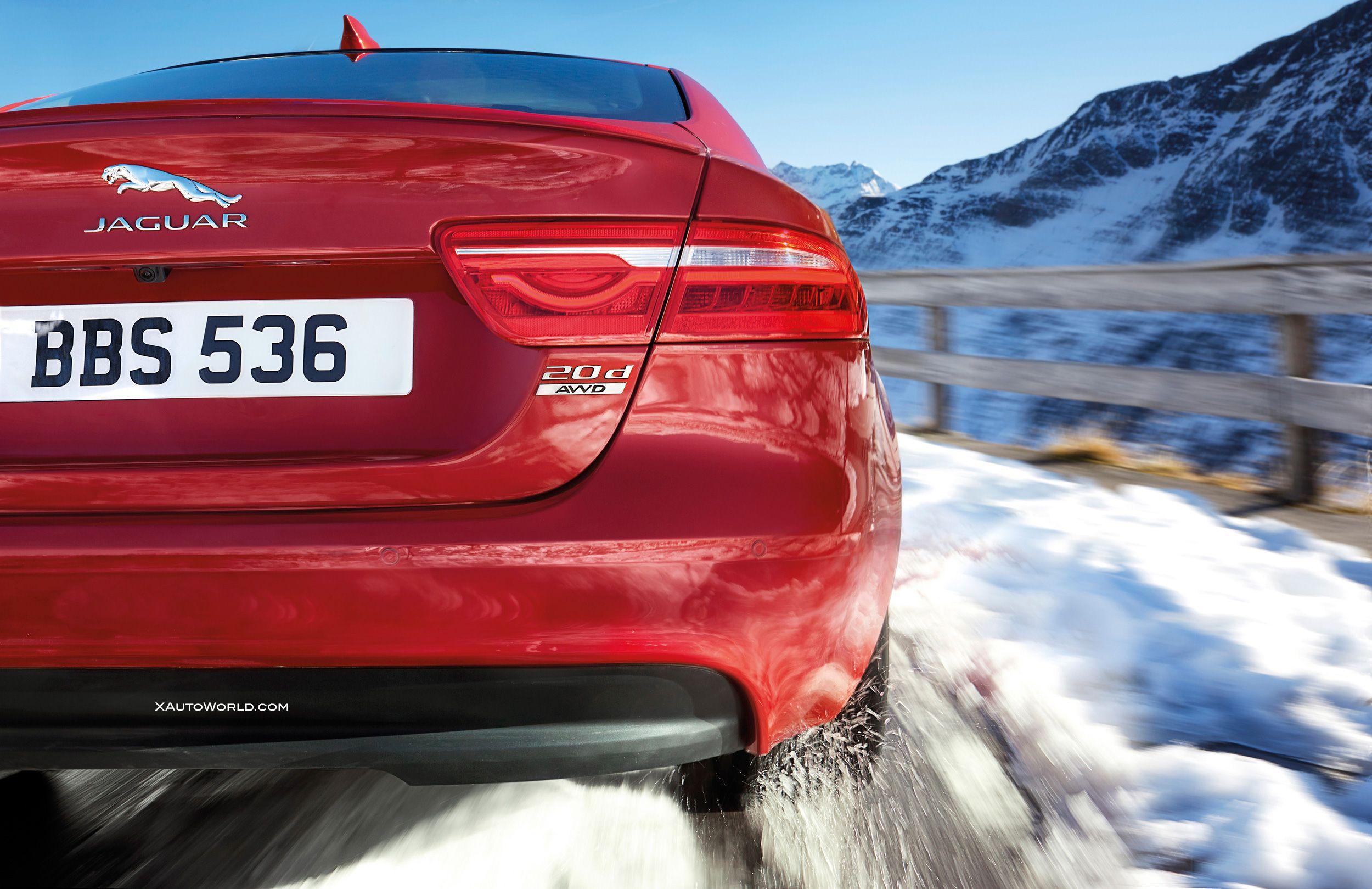 2500x1619 Jaguar XE Wallpaper