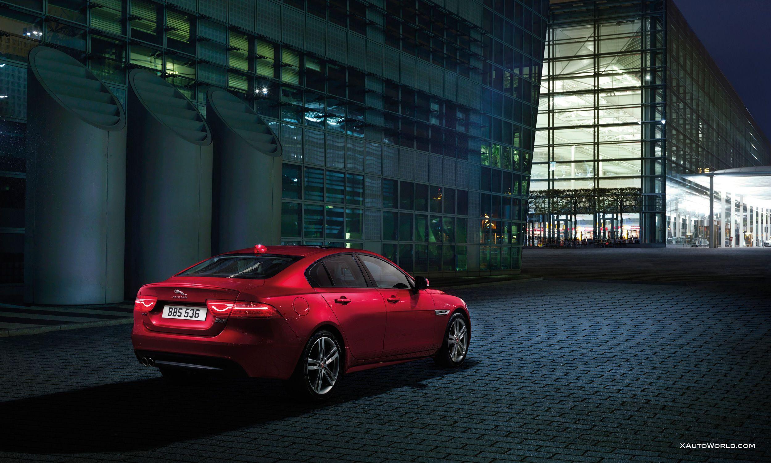 2500x1501 Jaguar XE Wallpaper
