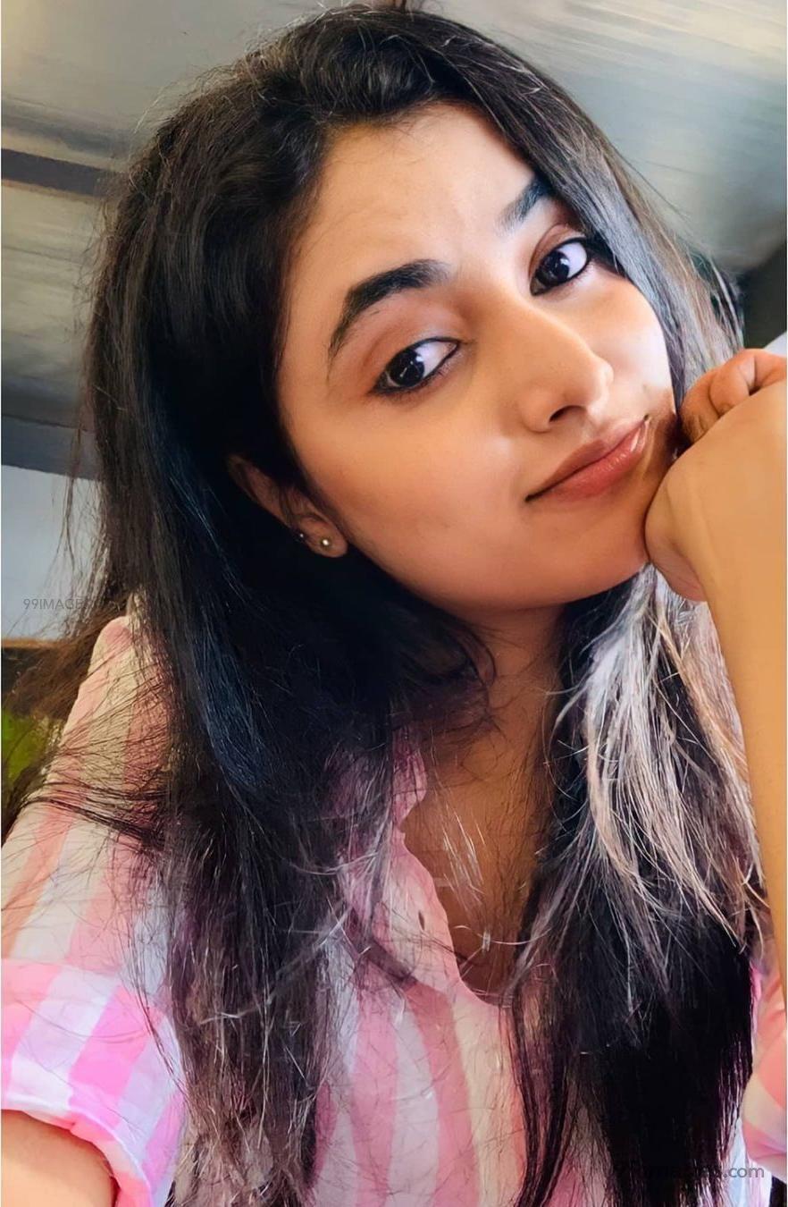 882x1350 Priyanka Arul Mohan HD Wallpaper .