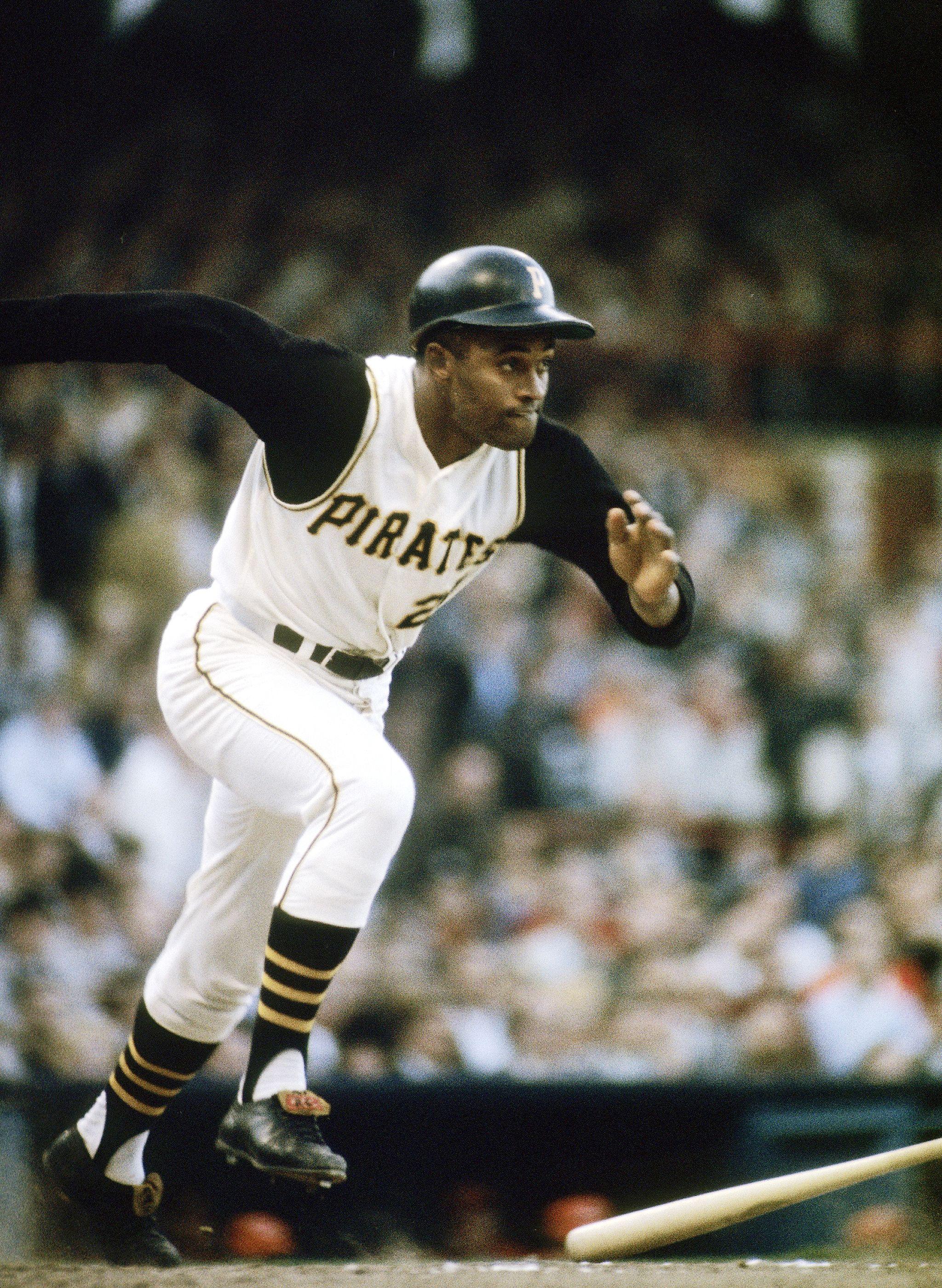 Roberto Clemente Wallpapers - Top Free Roberto Clemente Backgrounds