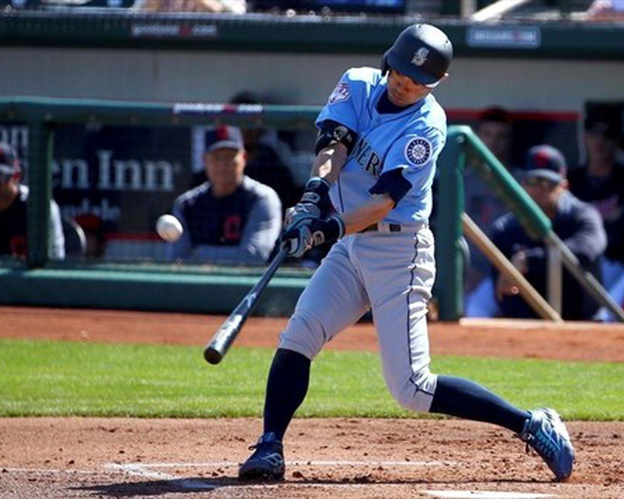 1280x1024 Ichiromania: Ichiro Suzuki returns to .
