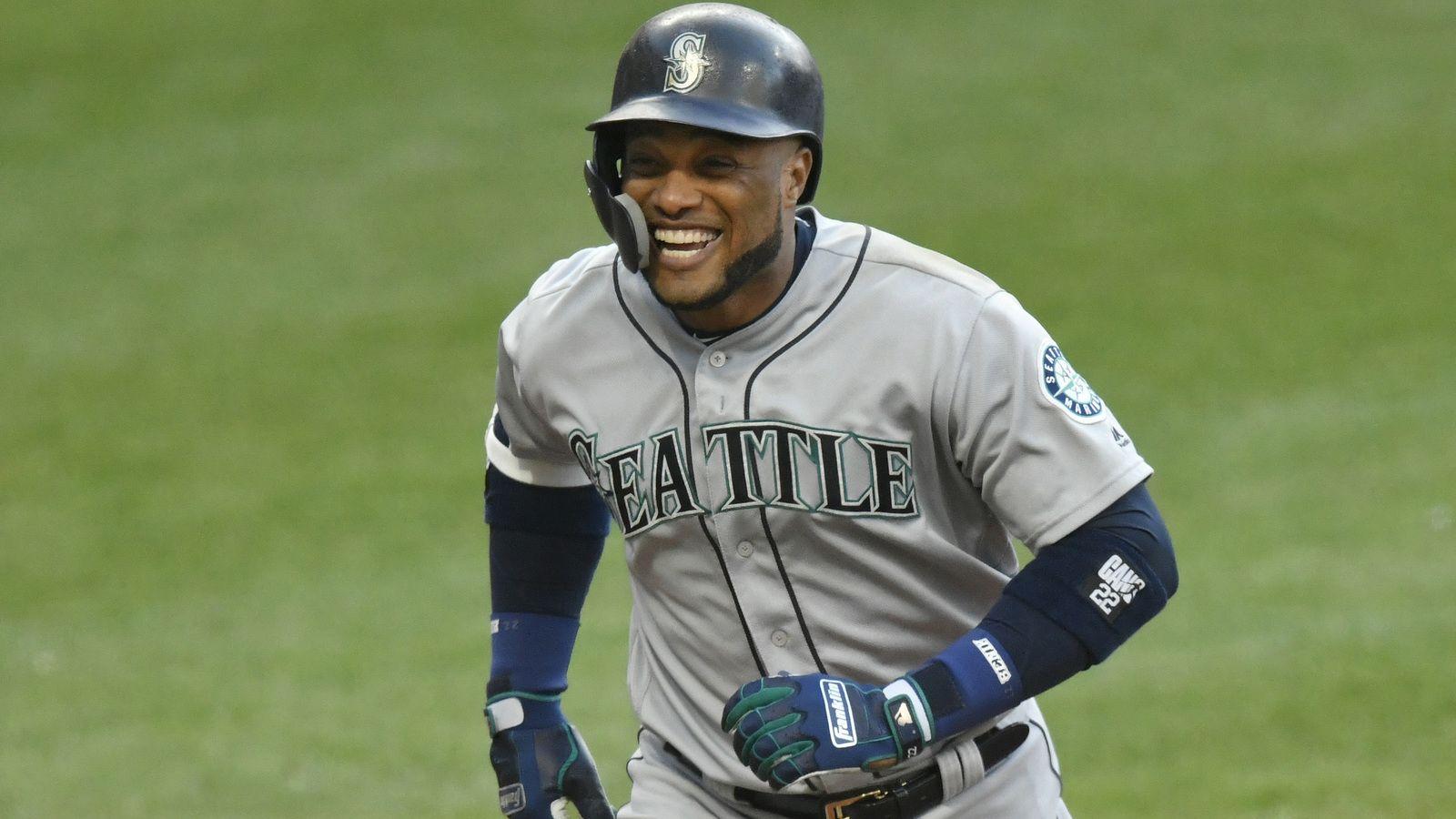 1600x900 Robinson Cano apologizes about .