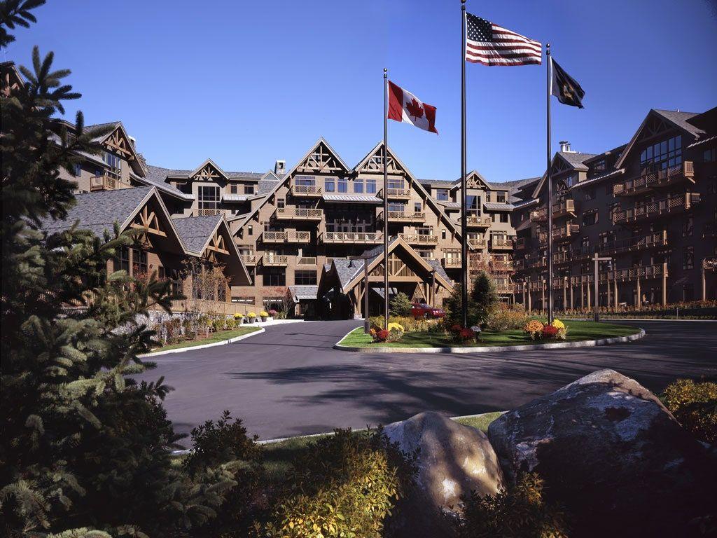 1024x768 Stowe Mountain Lodge, Stowe, Vermont .
