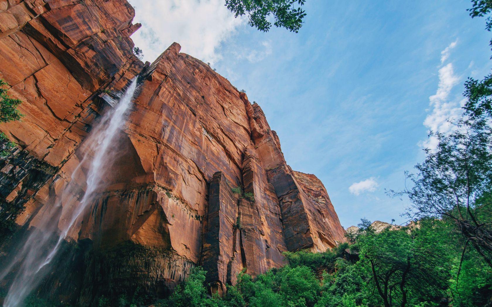 1680x1050 Desktop Wallpaper Yosemite Falls .