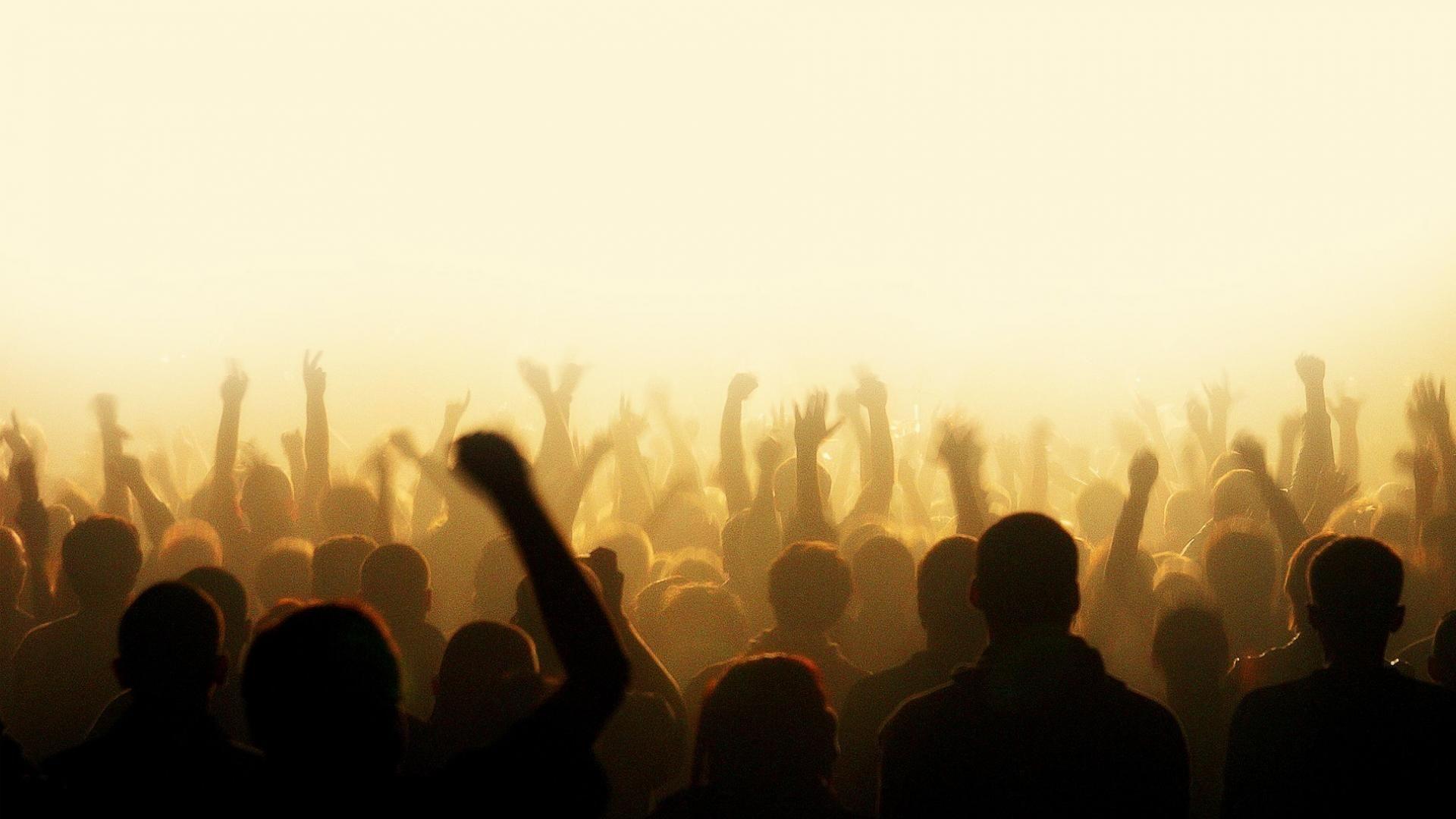 1920x1080 Crowd Wallpaper .