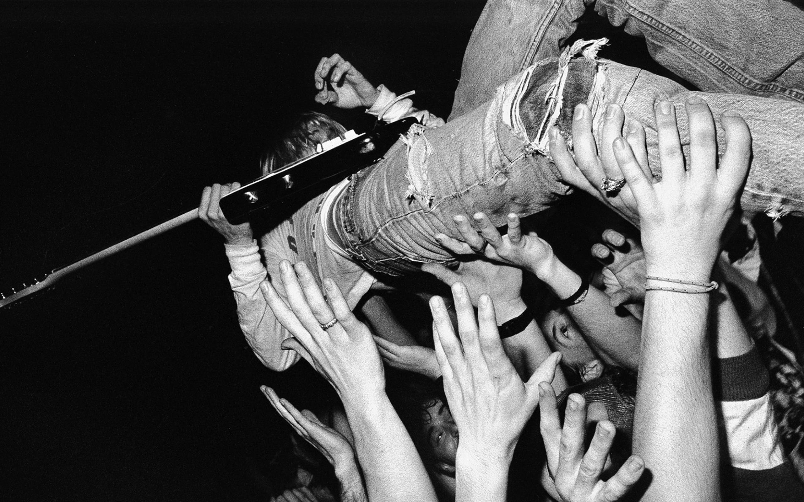 2560x1600 nirvana, guitar, jeans .