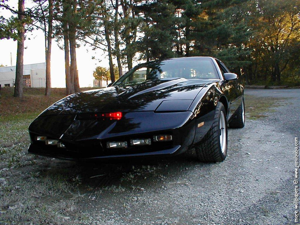1024x768 Knight Rider Car Wallpaper .