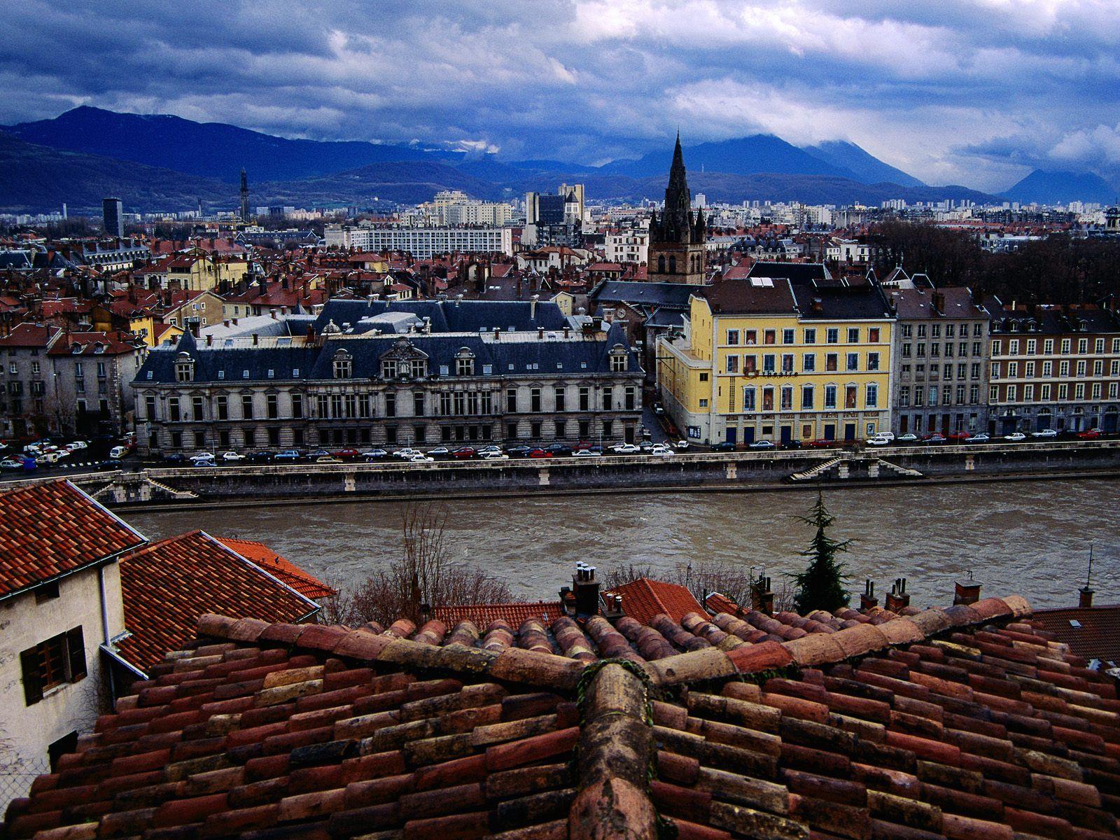 1600x1200 Grenoble France Wallpaper. Wallpaper
