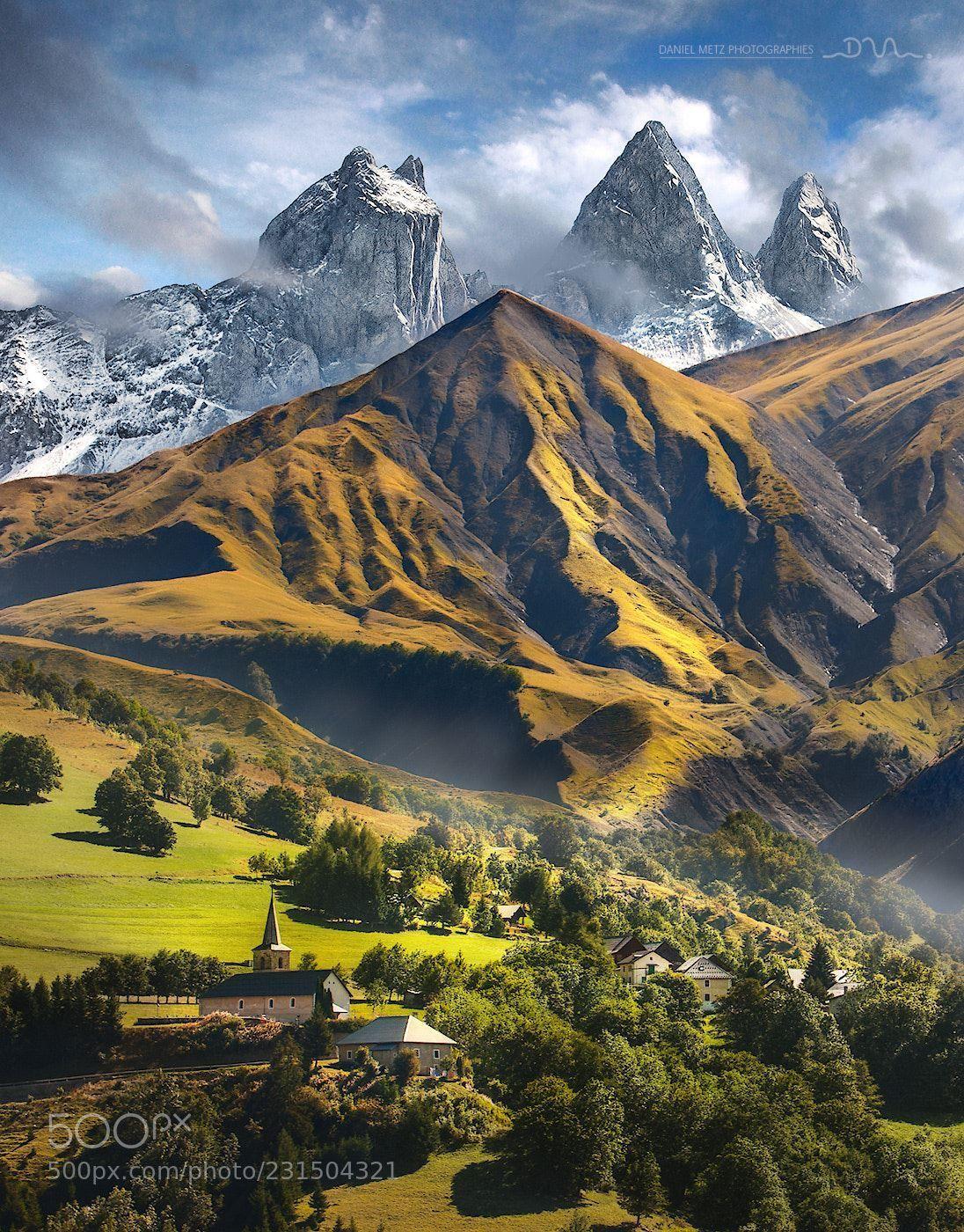 1096x1400 Overlooking the French Alps Daniel .com