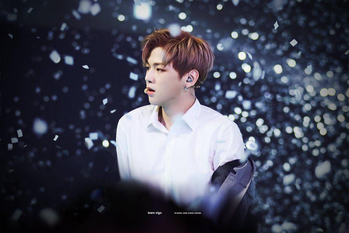 1200x800 Kang Daniel Cr. Tearsign #강다니엘 .