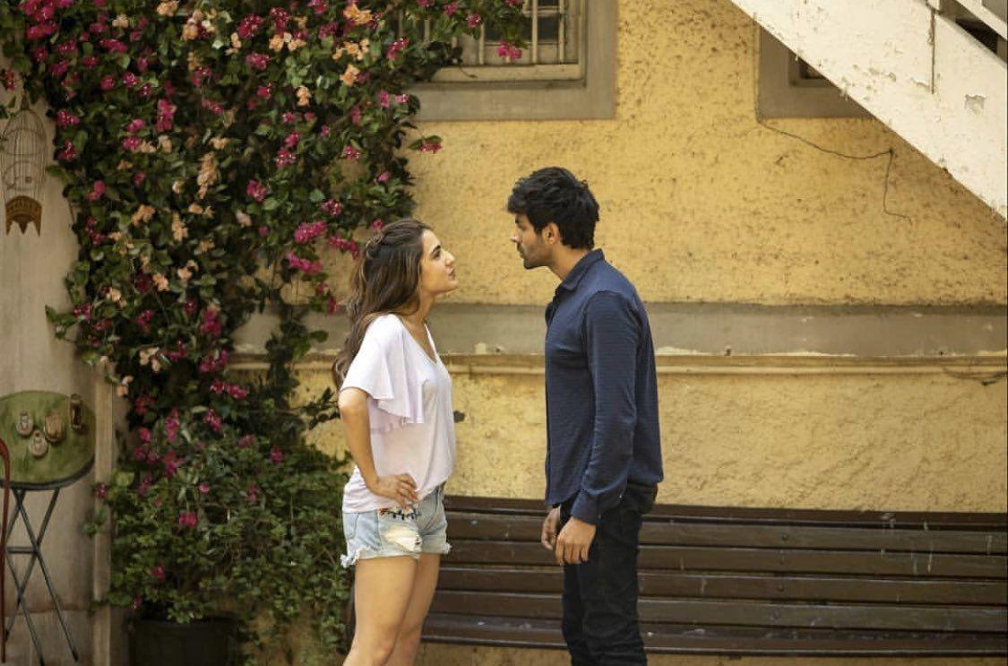 1125x743 Love Aaj Kal 2 Photo: HD Image .