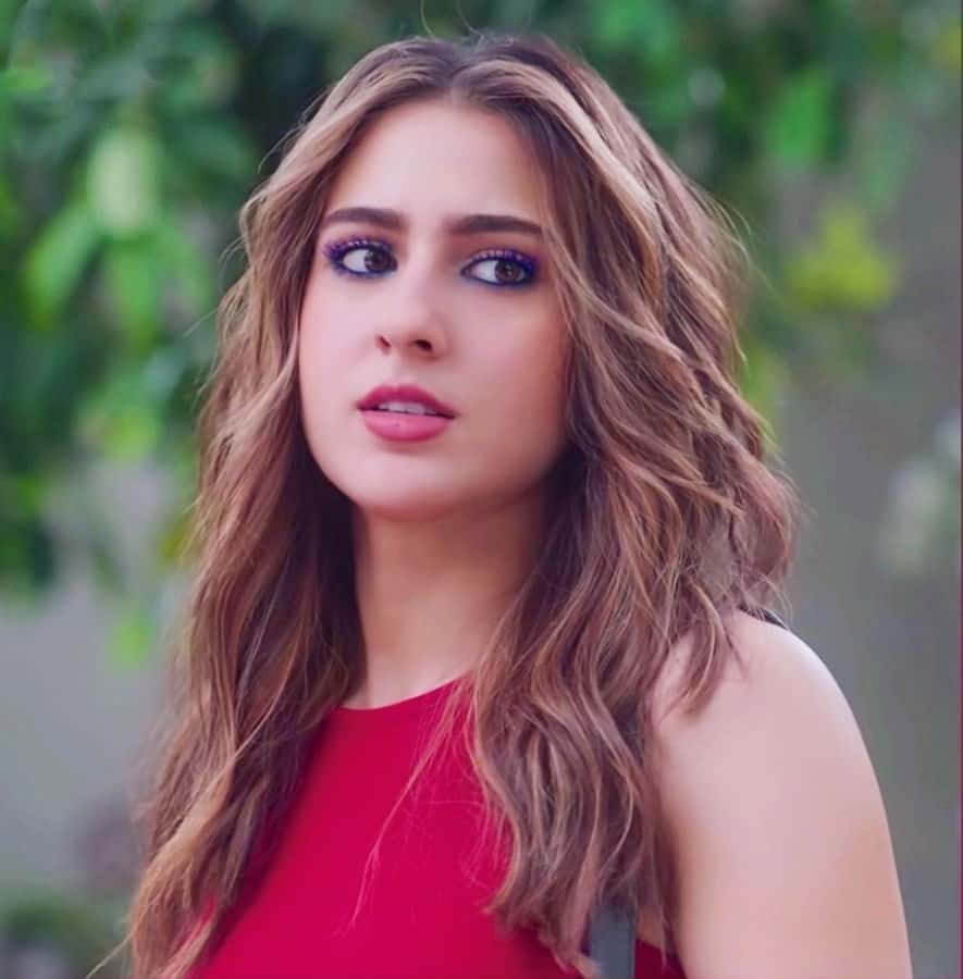 885x900 Sara Ali Khan Love Aajkal Movie Image .