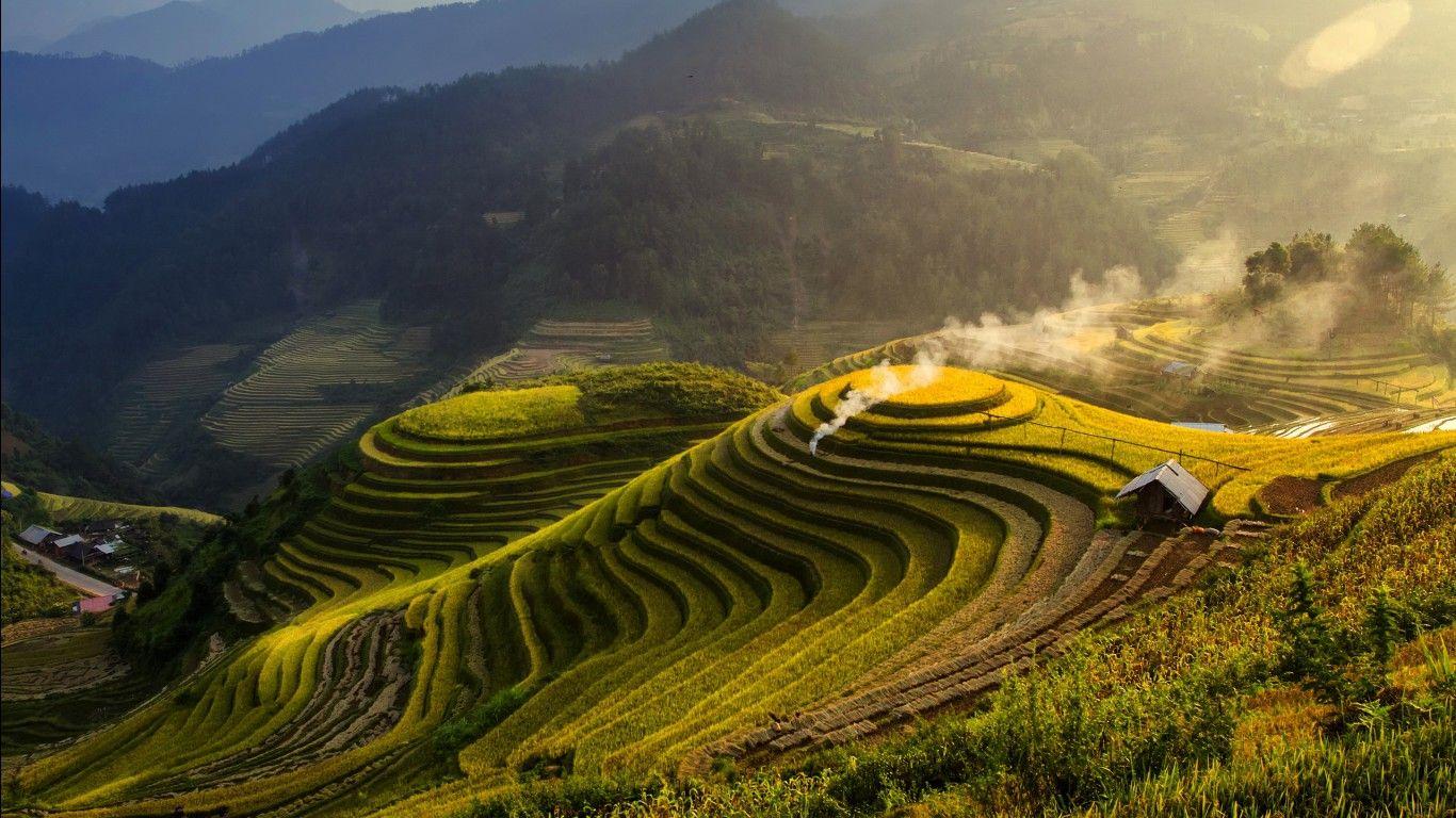 1366x768 Landscape Windows 10 Stock Wallpaper