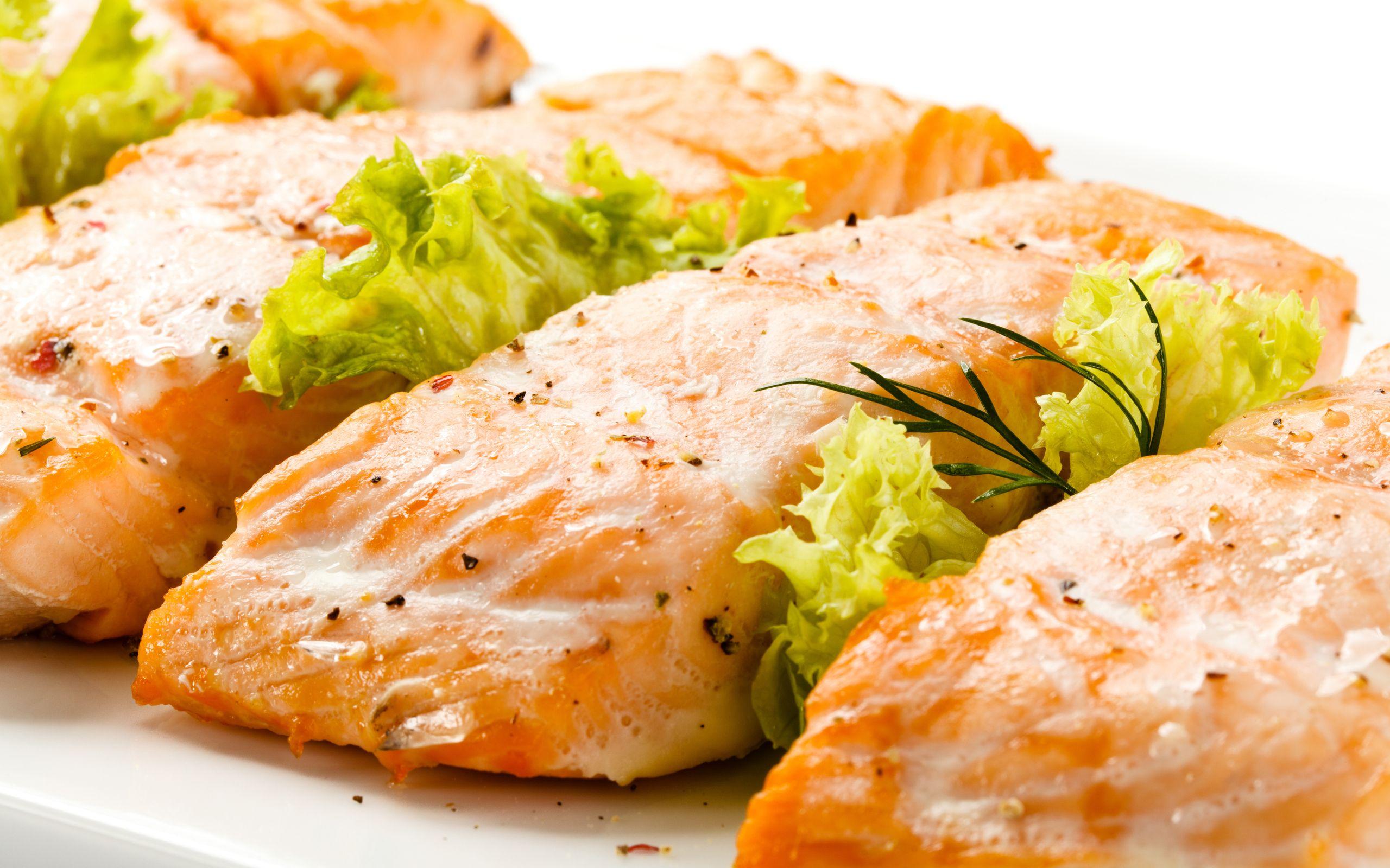 2560x1600 Food Fish Wallpaper .