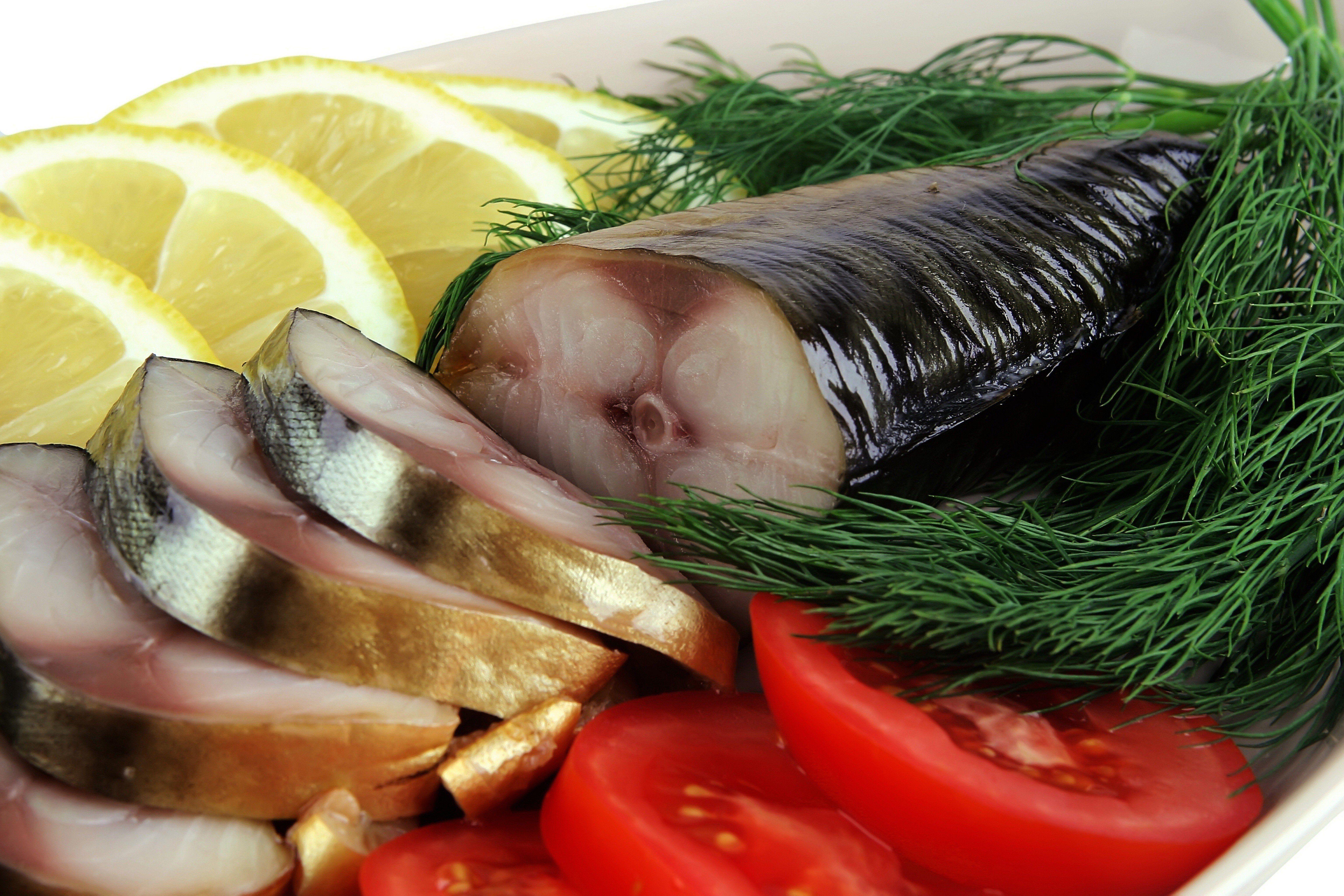 6144x4096 fish food tomatoes